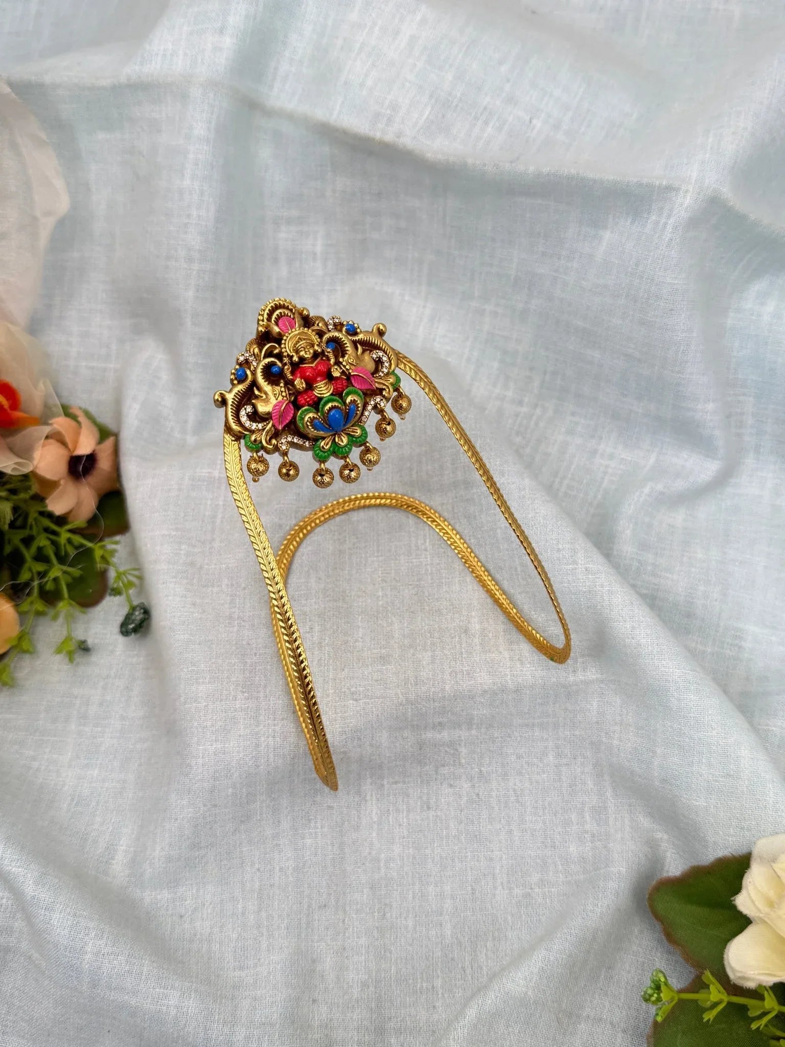 Royal Antique Vanki Bajubandh 4130 - Mahilas