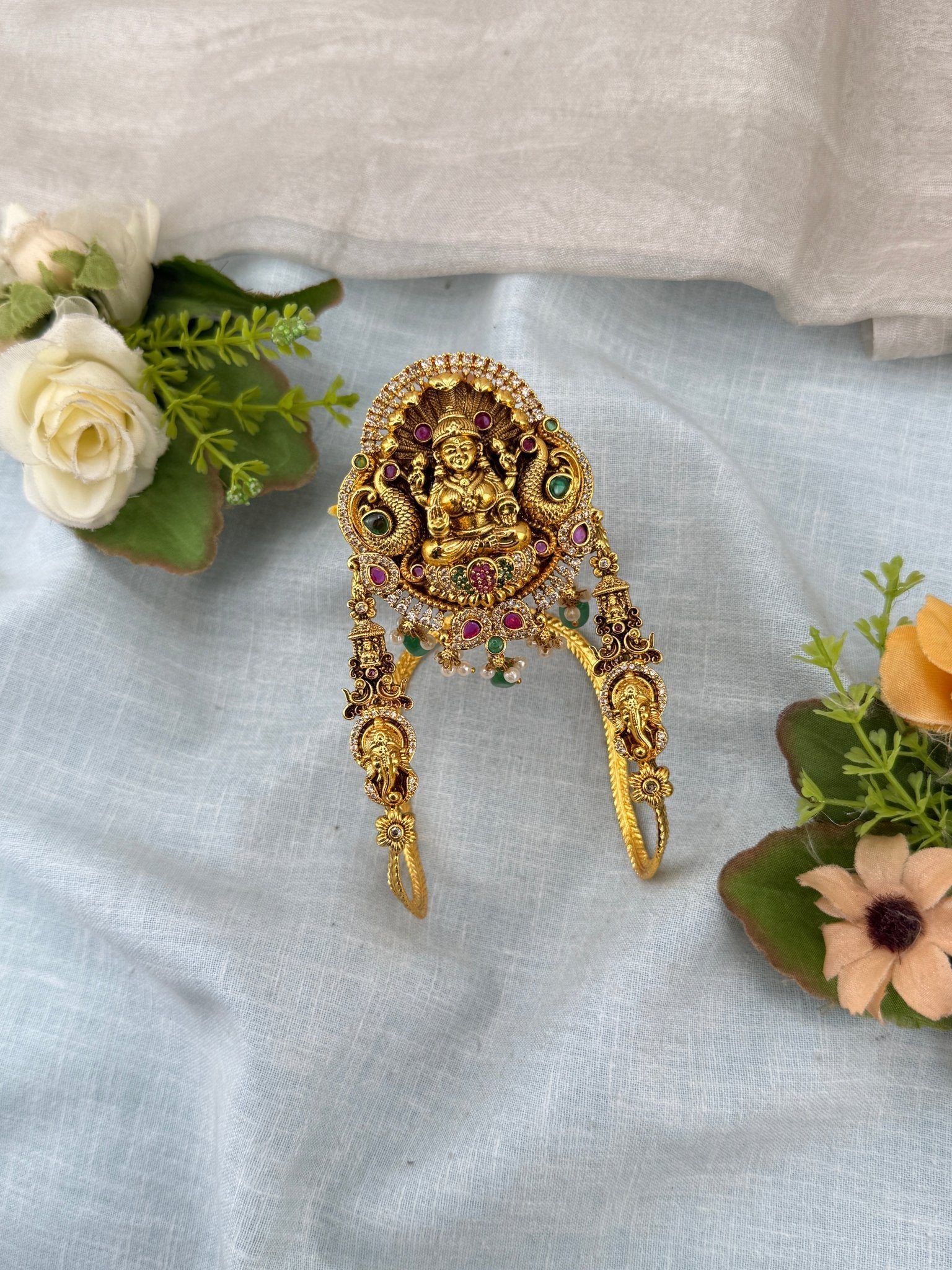 Royal Antique Vanki Lakshmi Bajubandh 4171 - Mahilas