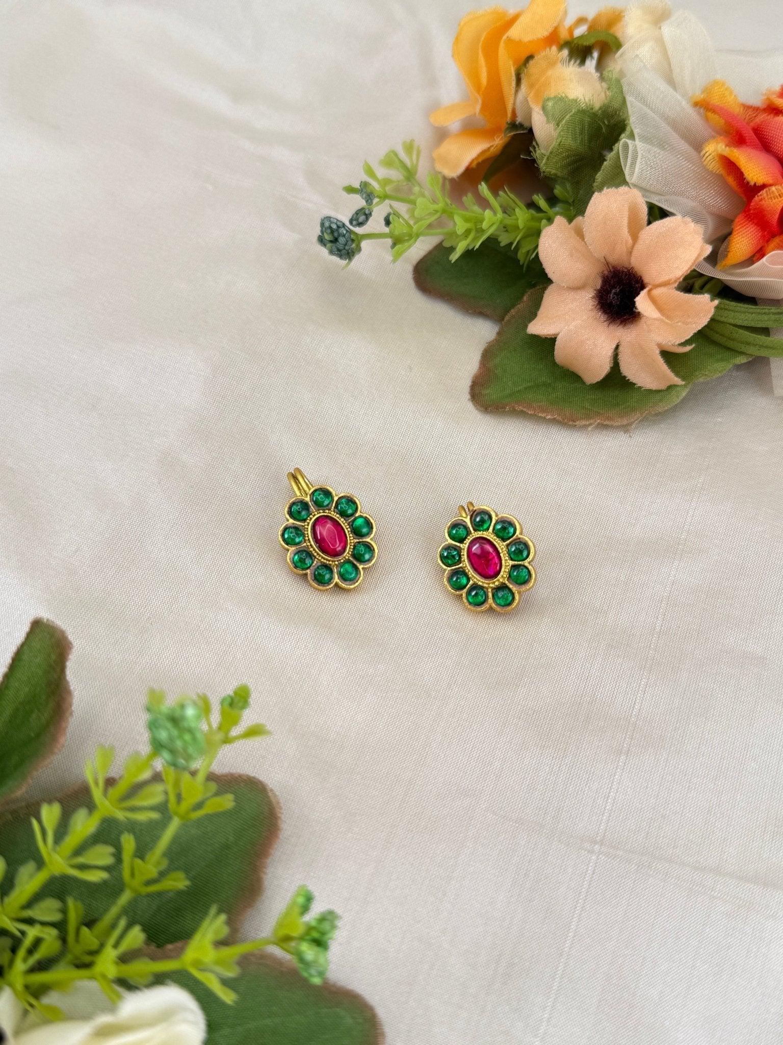 Royal Jadau Kundan Bugadi Earcuff 1232 - Mahilas