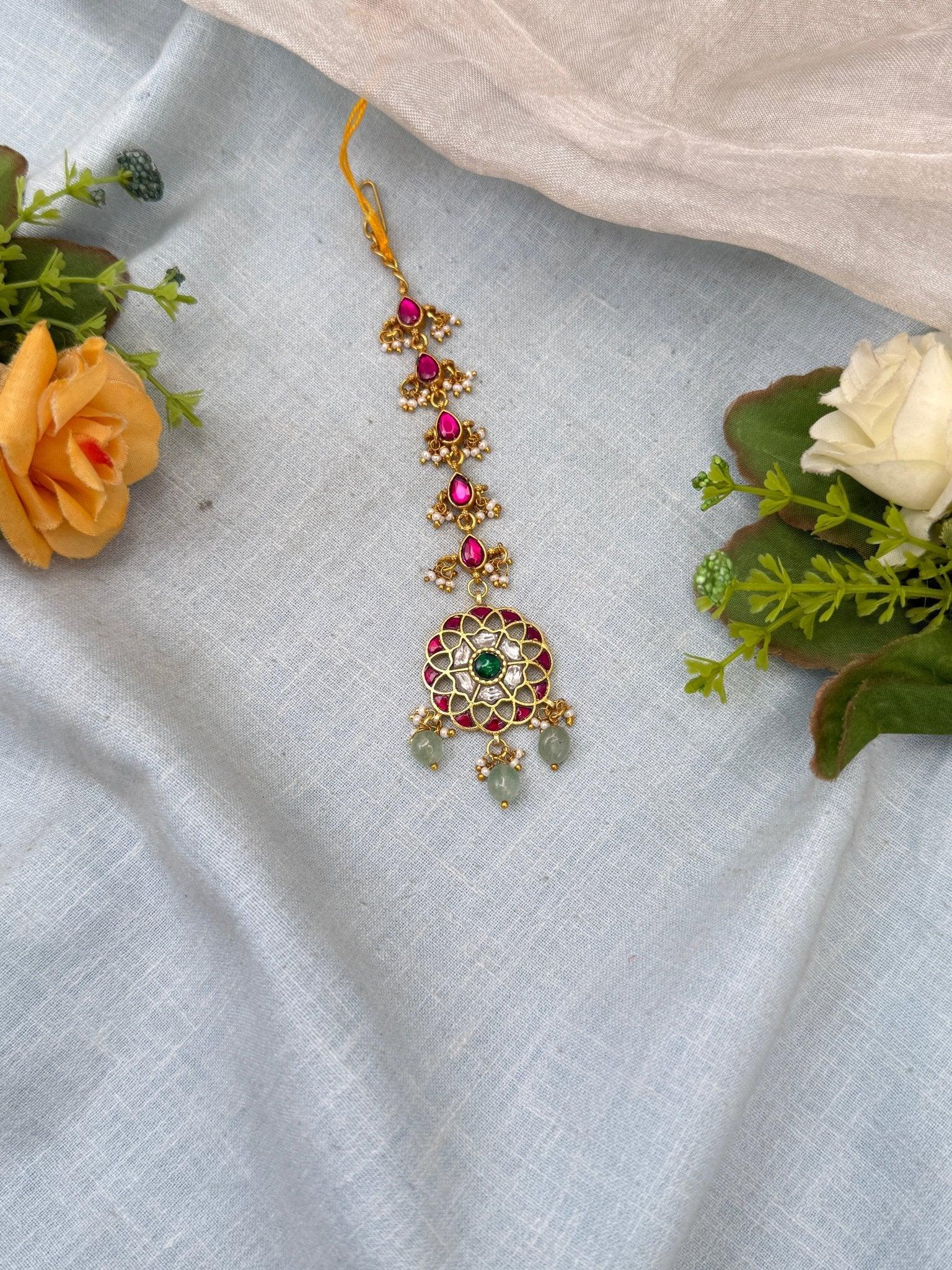 Royal Jadau kundan Maang Tikka 322 - Mahilas