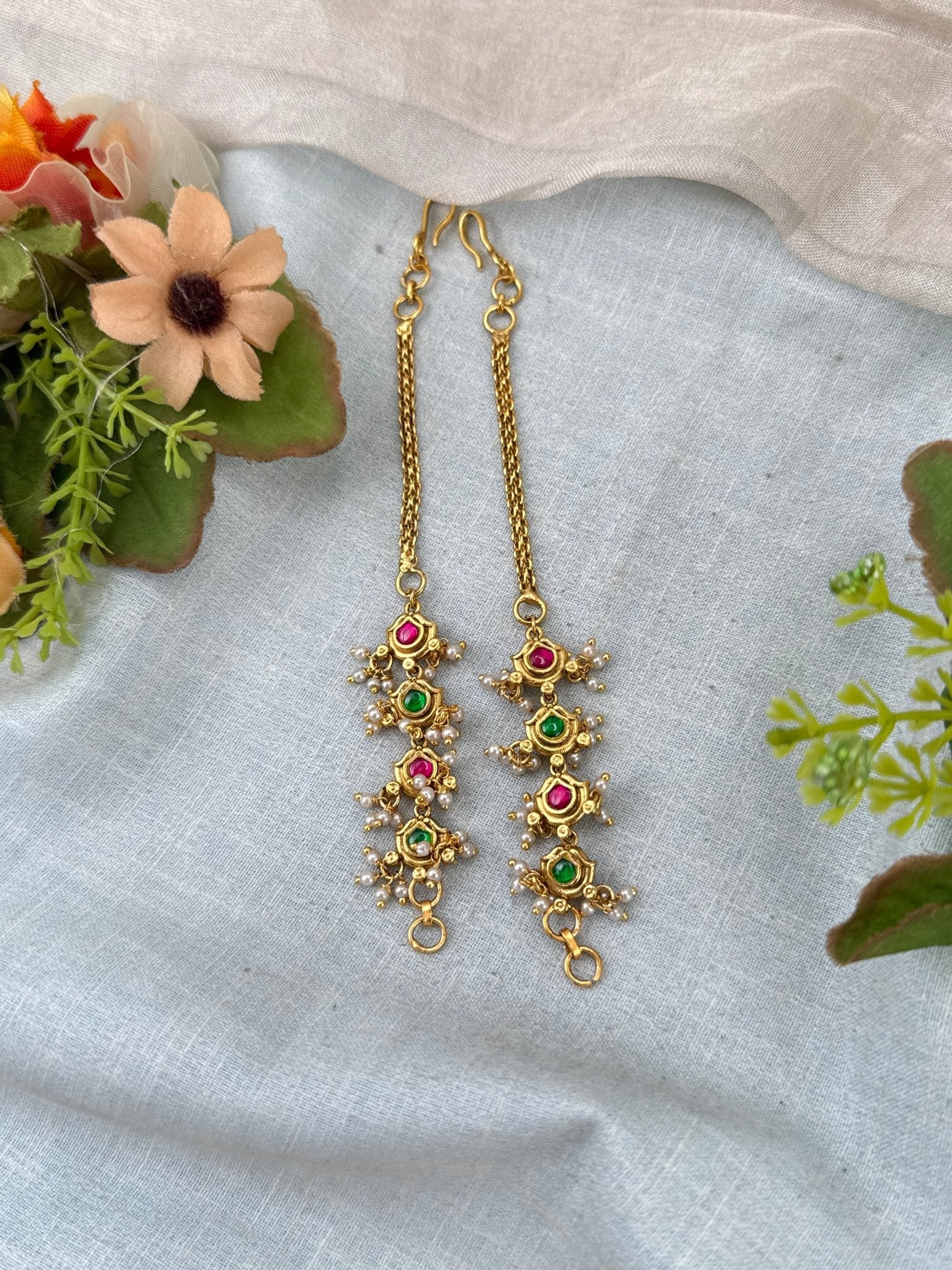Royal Jadau Kundan Straight Maatal Earchain 486 - Mahilas