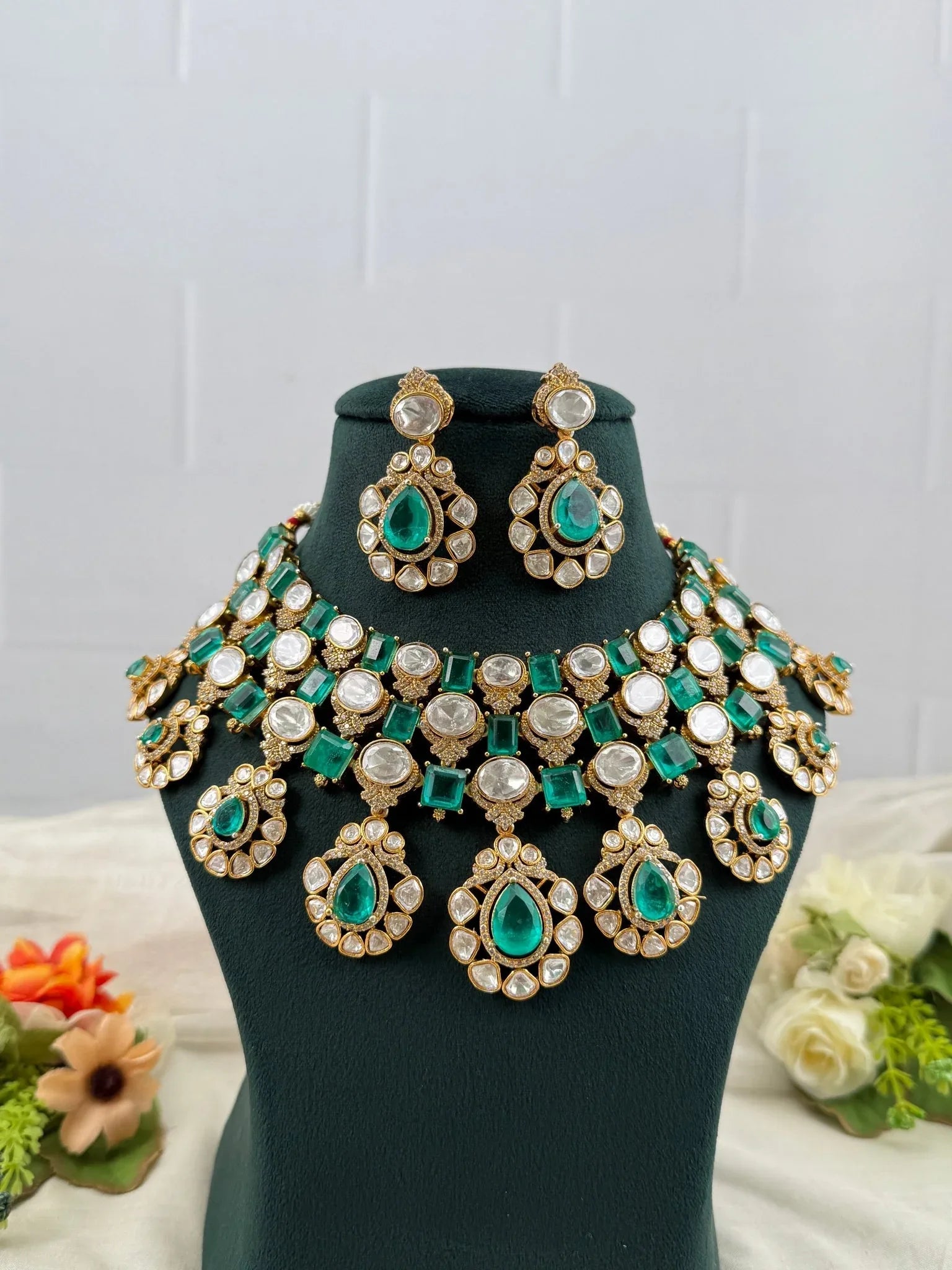 Royal Kundan Mint Green Necklace Set 665 - Mahilas