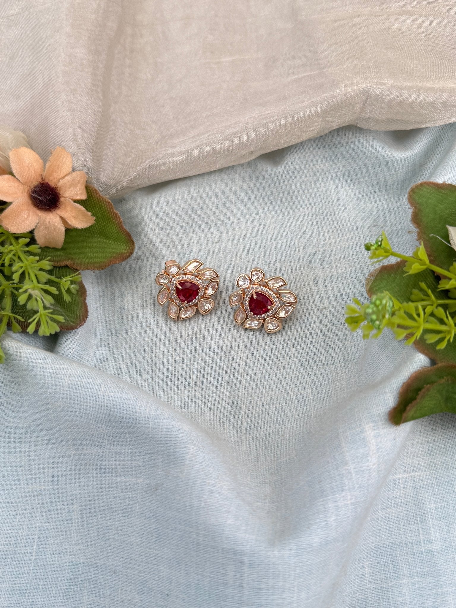 Royal Kundan Stud Earrings 0267 - Mahilas