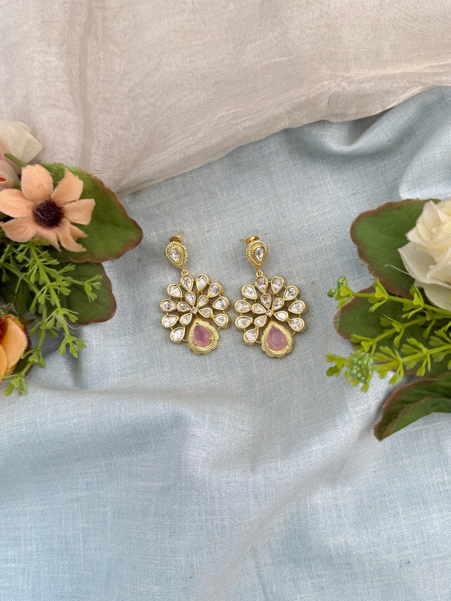 Royal Kundan Stud Earrings 0287 - Mahilas