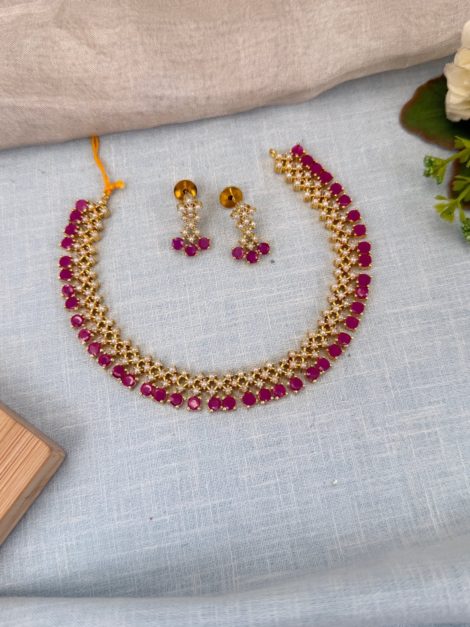 Royal Pearl Stone Short Necklace Set 567 - Mahilas