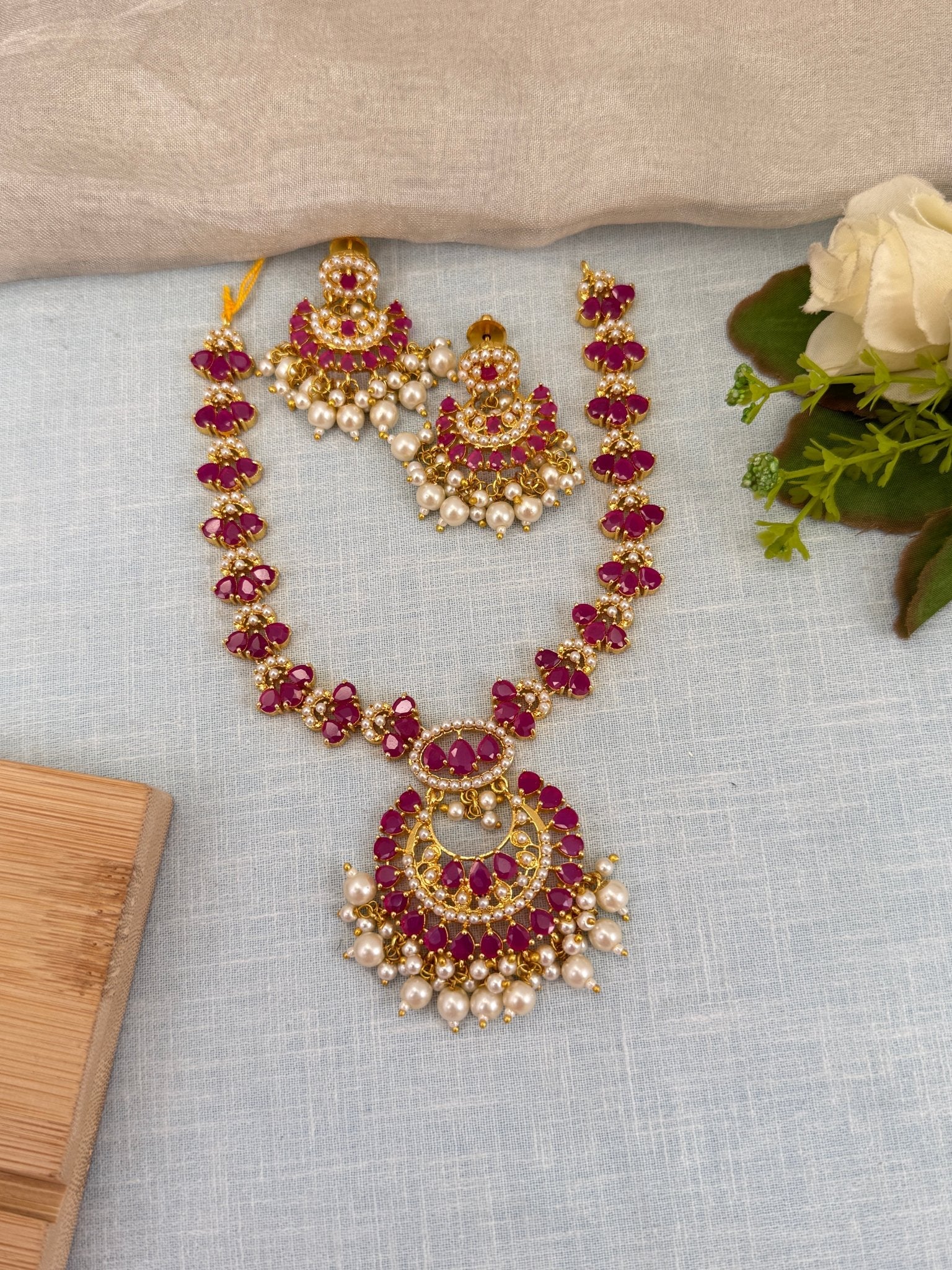 Royal Pearl Stone Short Necklace Set 589 - Mahilas