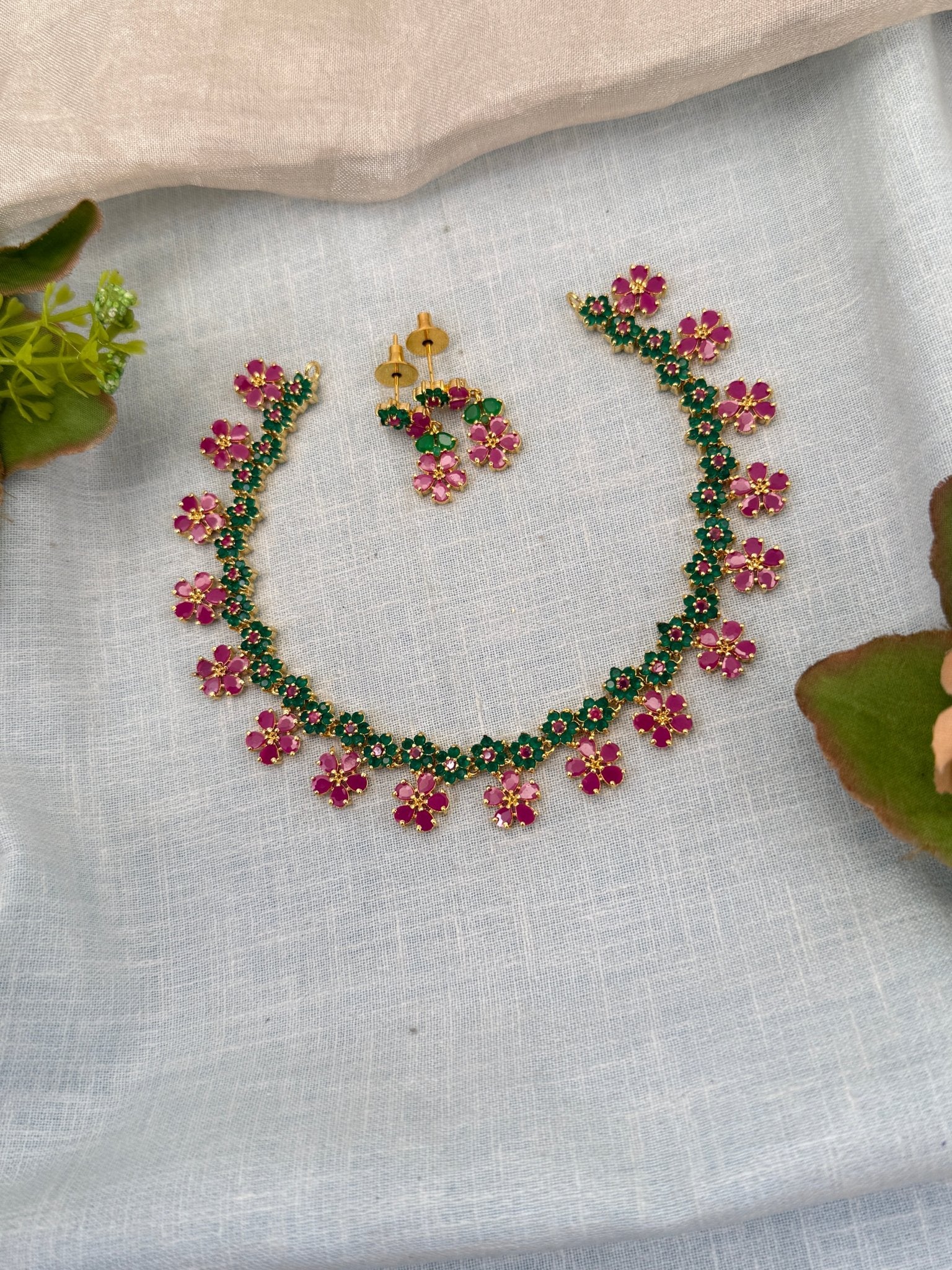 Royal Pearl Stone Short Necklace Set 671 - Mahilas
