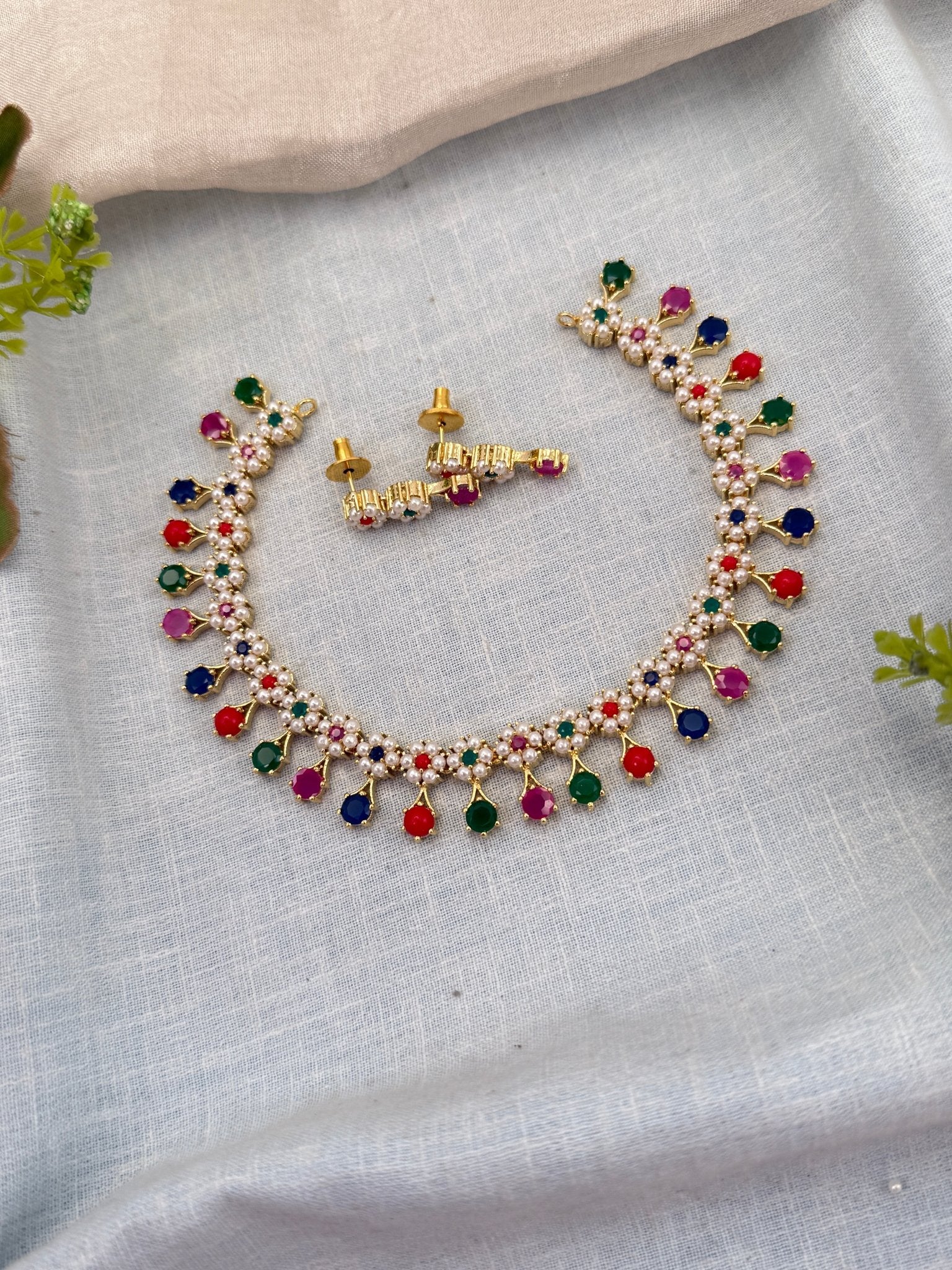 Royal Pearl Stone Short Necklace Set 687 - Mahilas