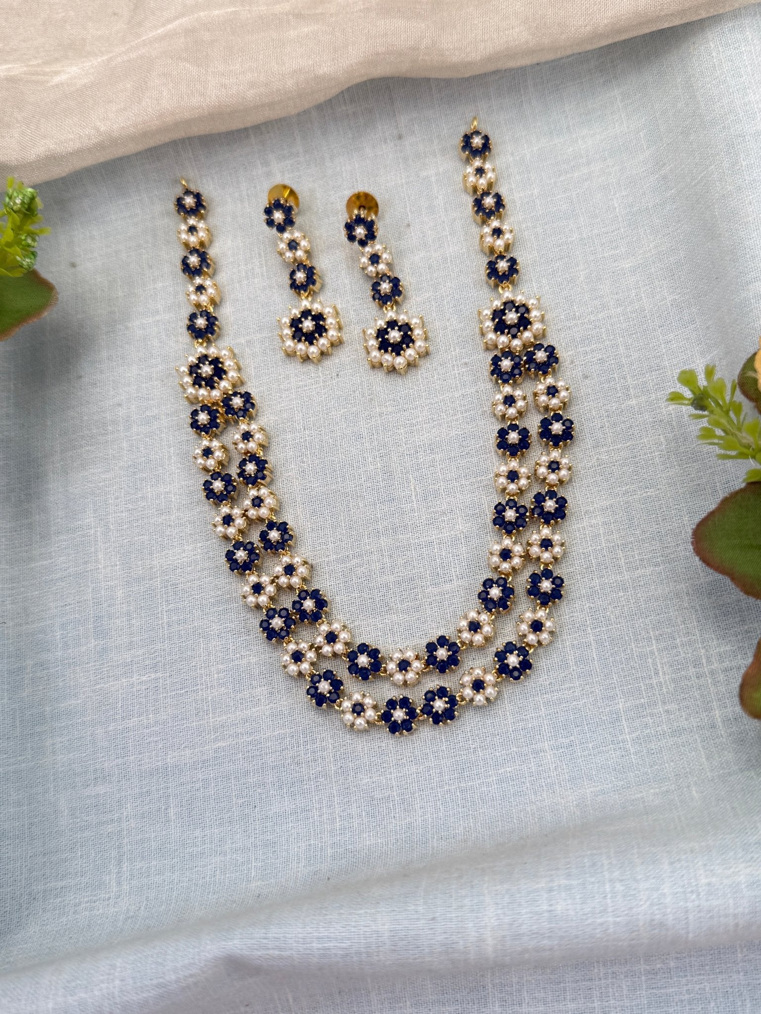 Royal Pearl Stone Short Necklace Set 709 - Mahilas
