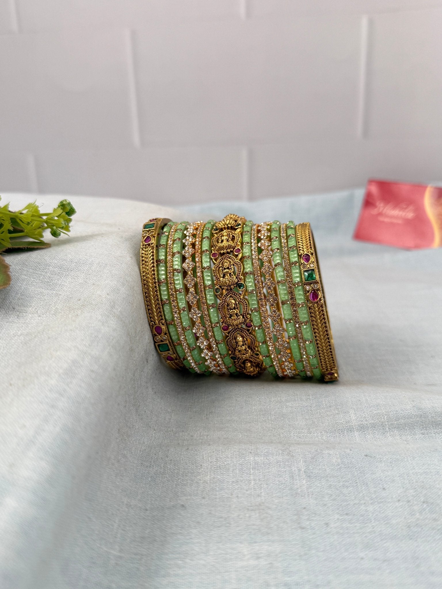 Royal Pista Green Glass and Antique Bangle Set 5279 - Mahilas