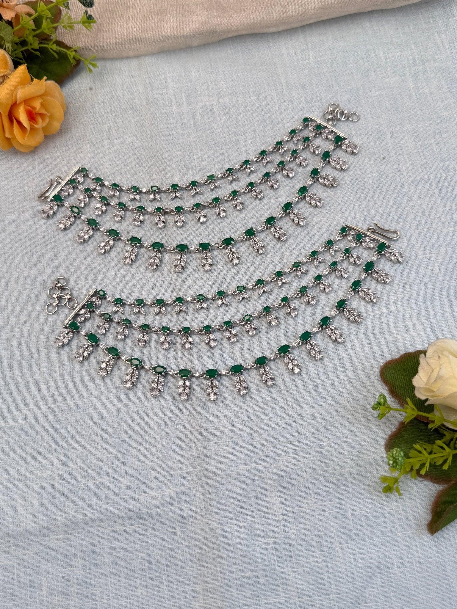 Royal Stone Maatal Ear Chain 264 - Mahilas