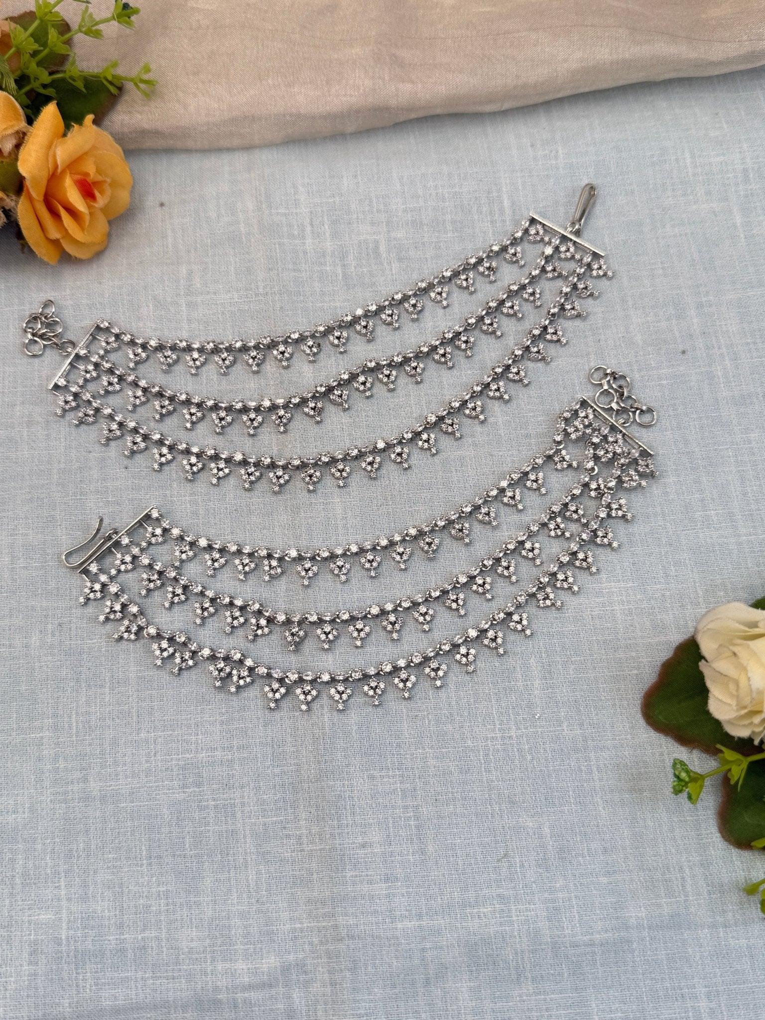 Royal Stone Maatal Ear Chain 272 - Mahilas