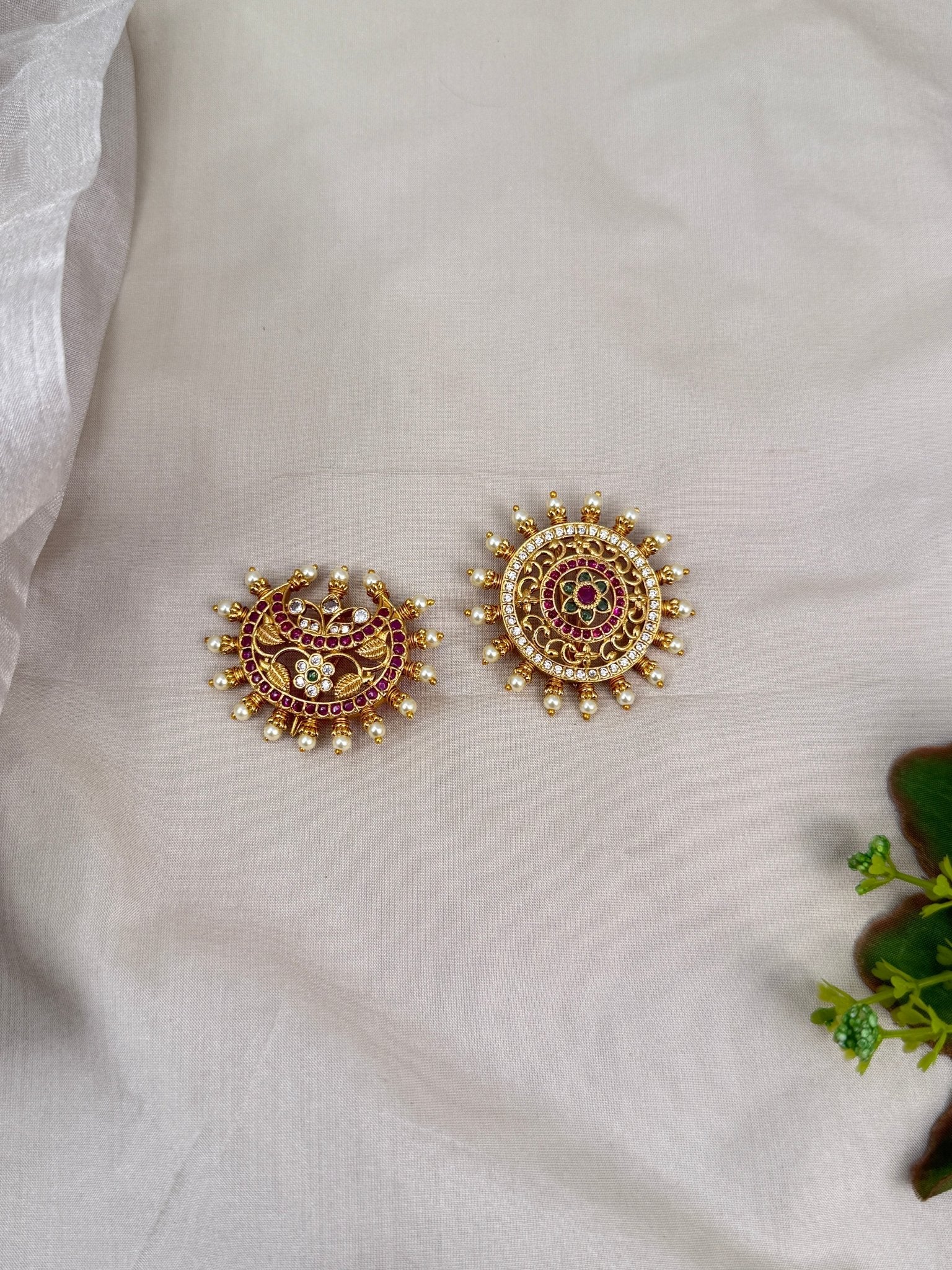 Royal Surya Chandra Jadebille 335 - Mahilas