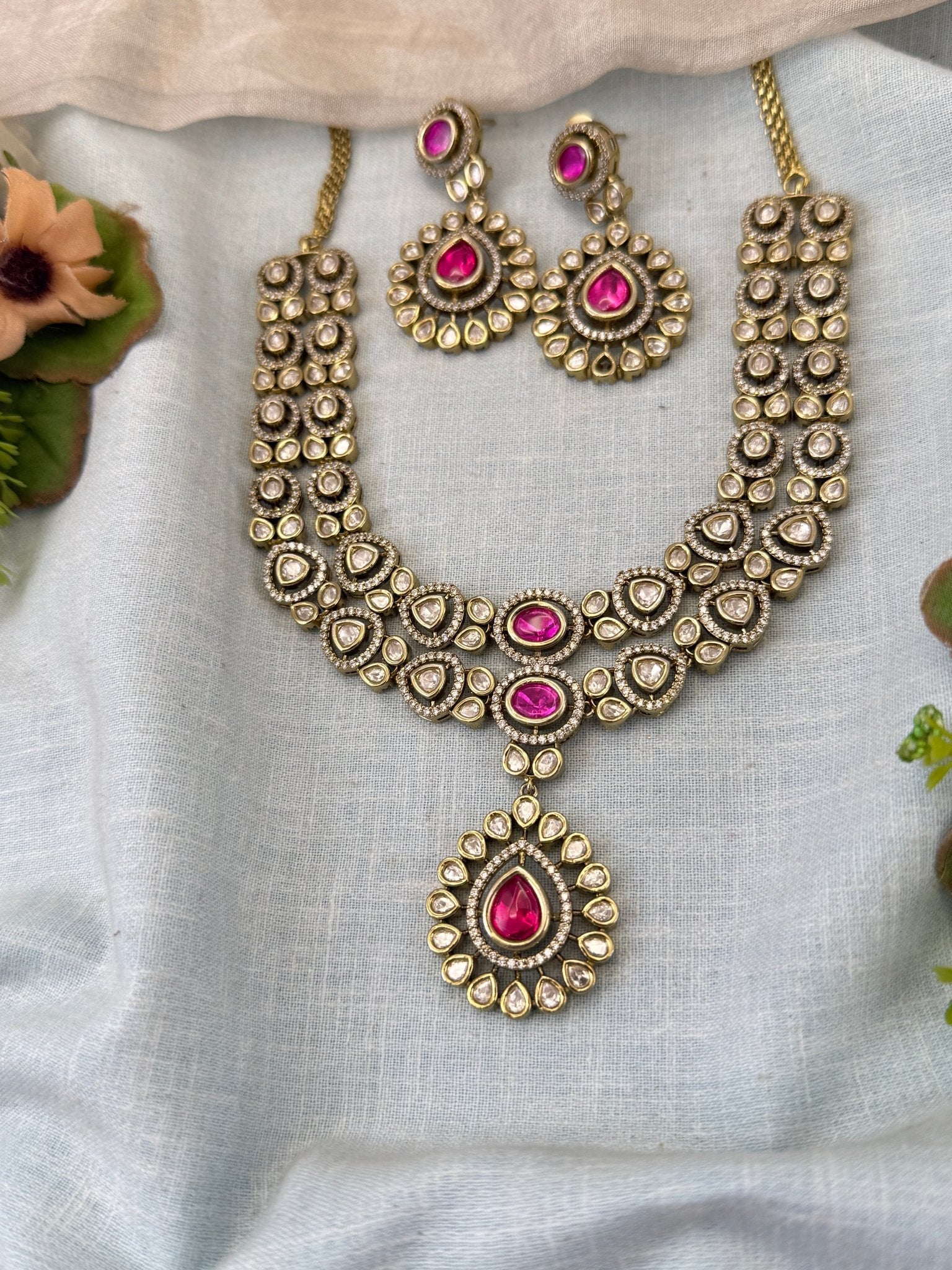 Royal Victorian Kundan Layer Short Necklace Set 679 - Mahilas