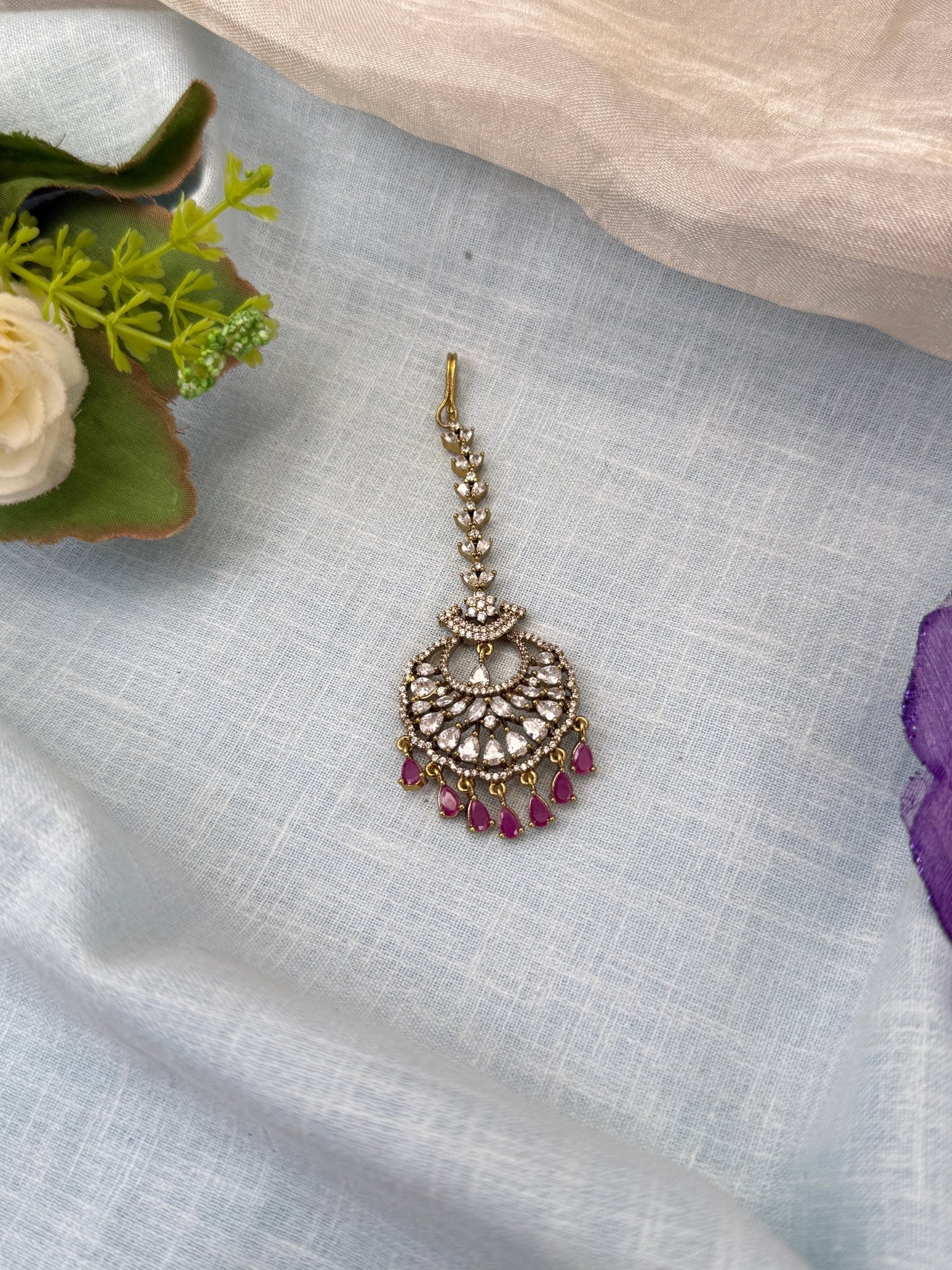 Royal Victorian Stone Maang Tikka 428 - Mahilas