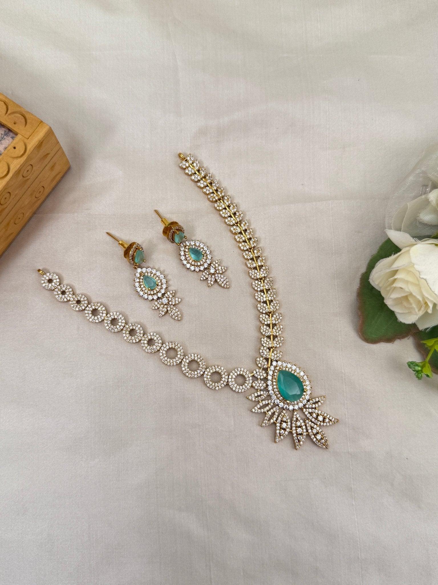 Royal Victorian Stone Necklace Set 268 - Mahilas