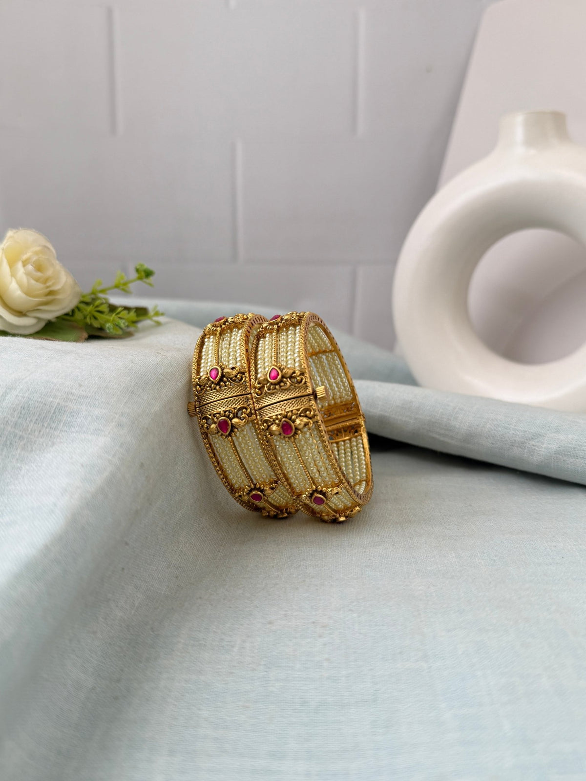 Royal White Beads Kada Antique Bangles | Open Style | B0316 - Mahilas