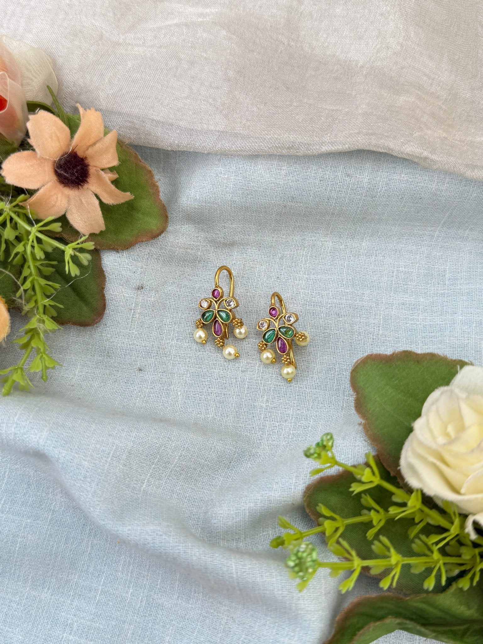 Simple Stone Antique Bugadi Earrings 2003 - Mahilas