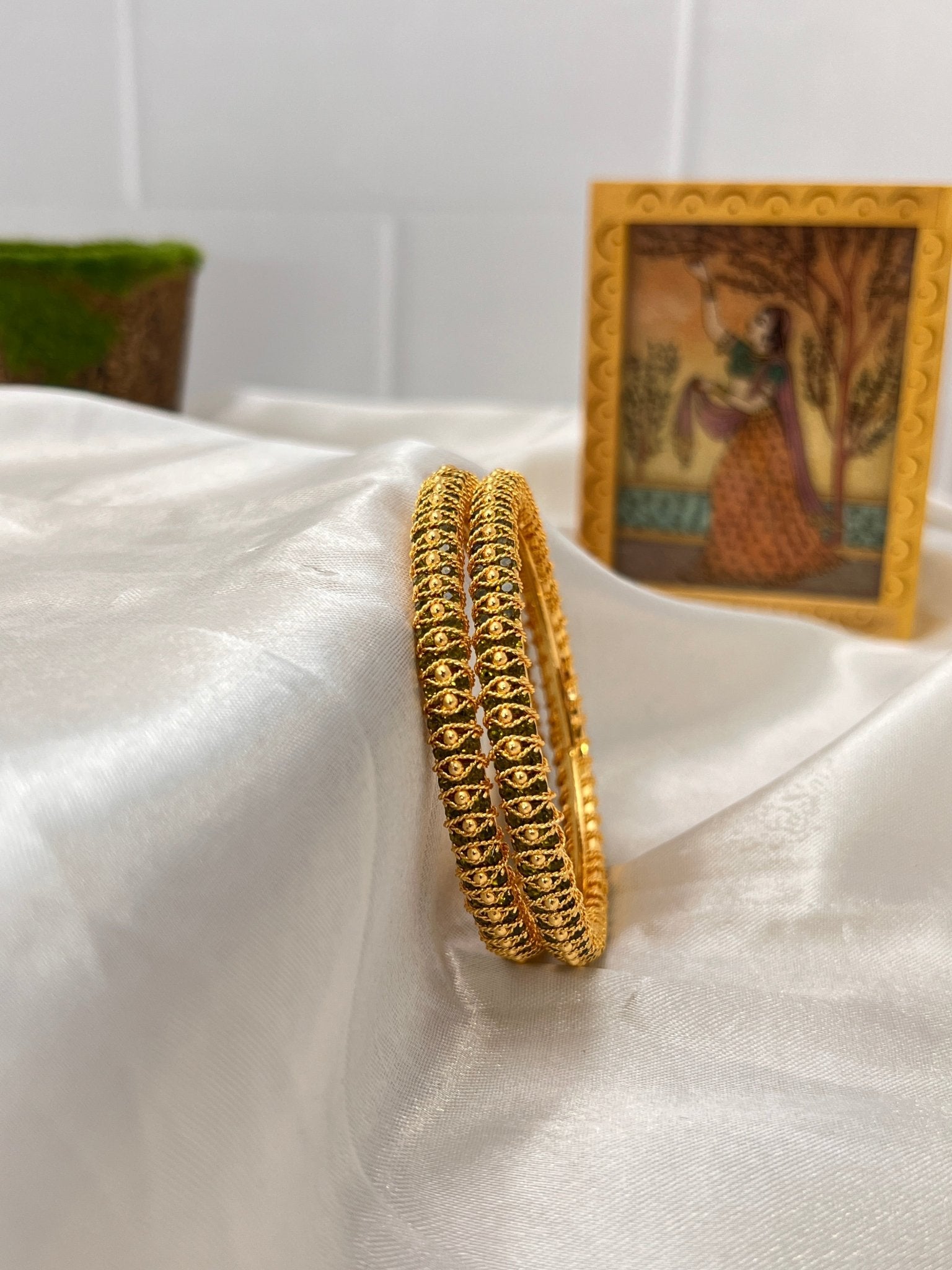 Stone Bangle 0301 - 8 Colours - Mahilas