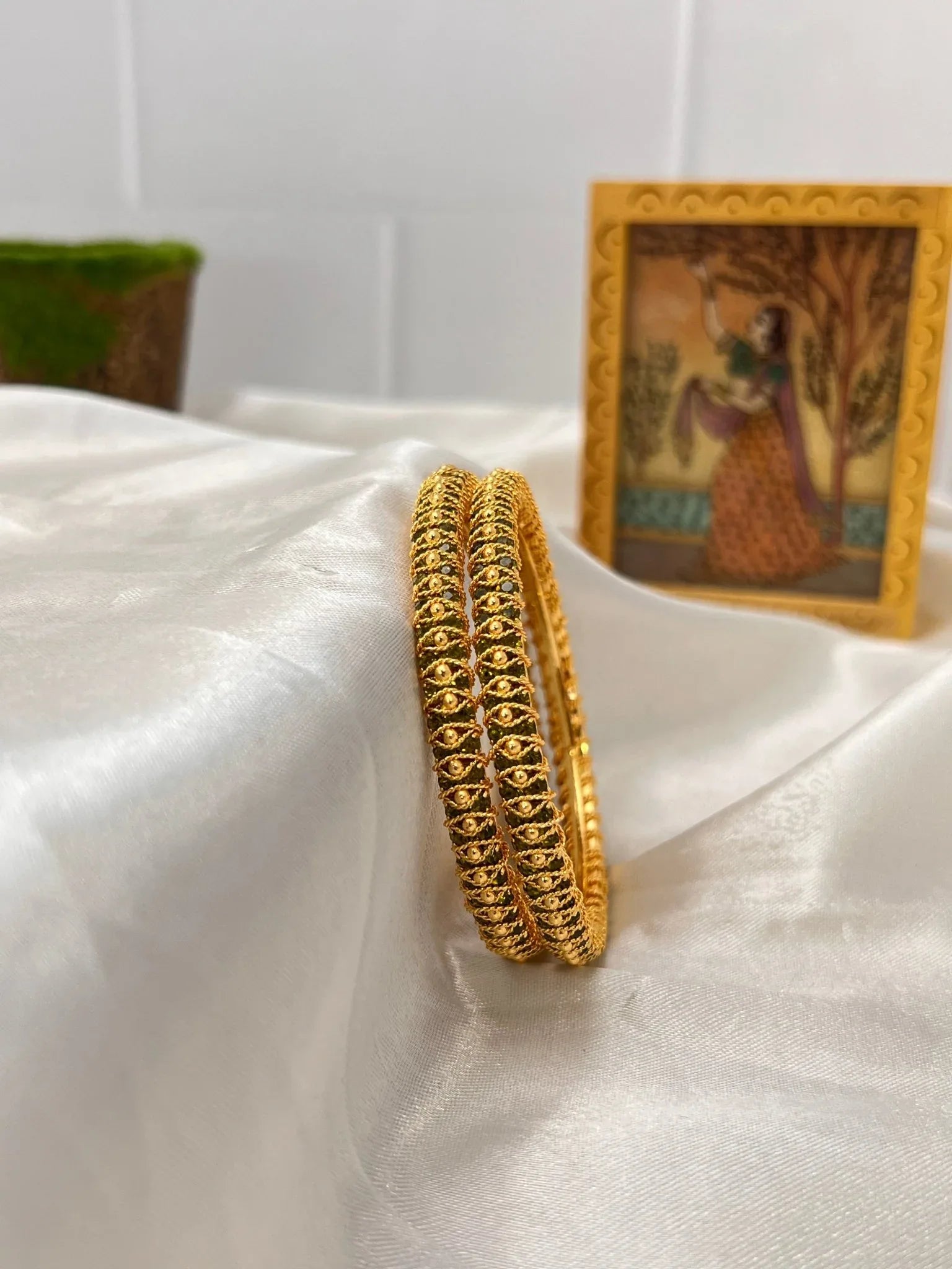 Stone Bangle 0301 - 8 Colours - Mahilas