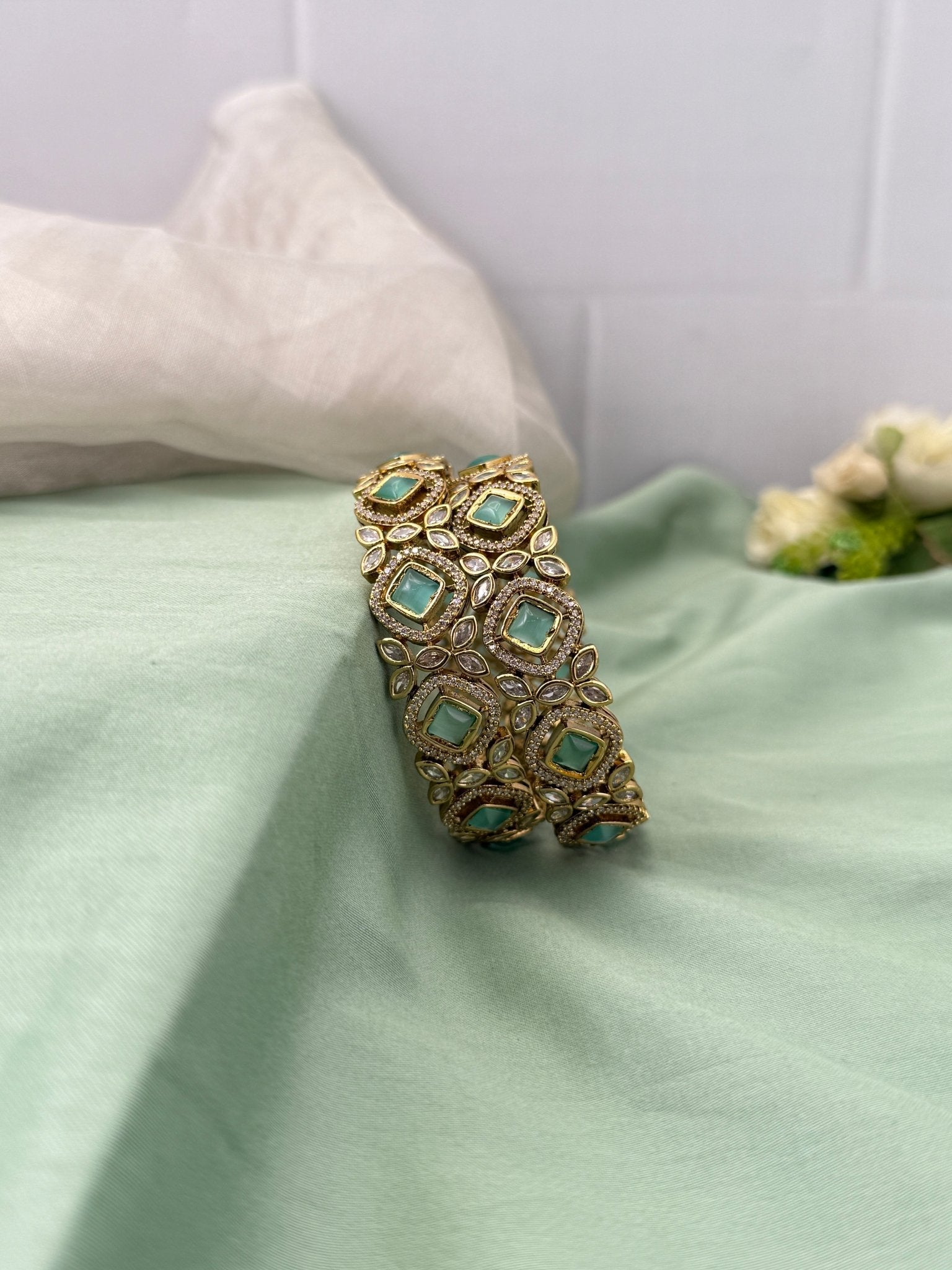 Victorian Antique Kada Bangles 7008 - 5 Colors - Mahilas