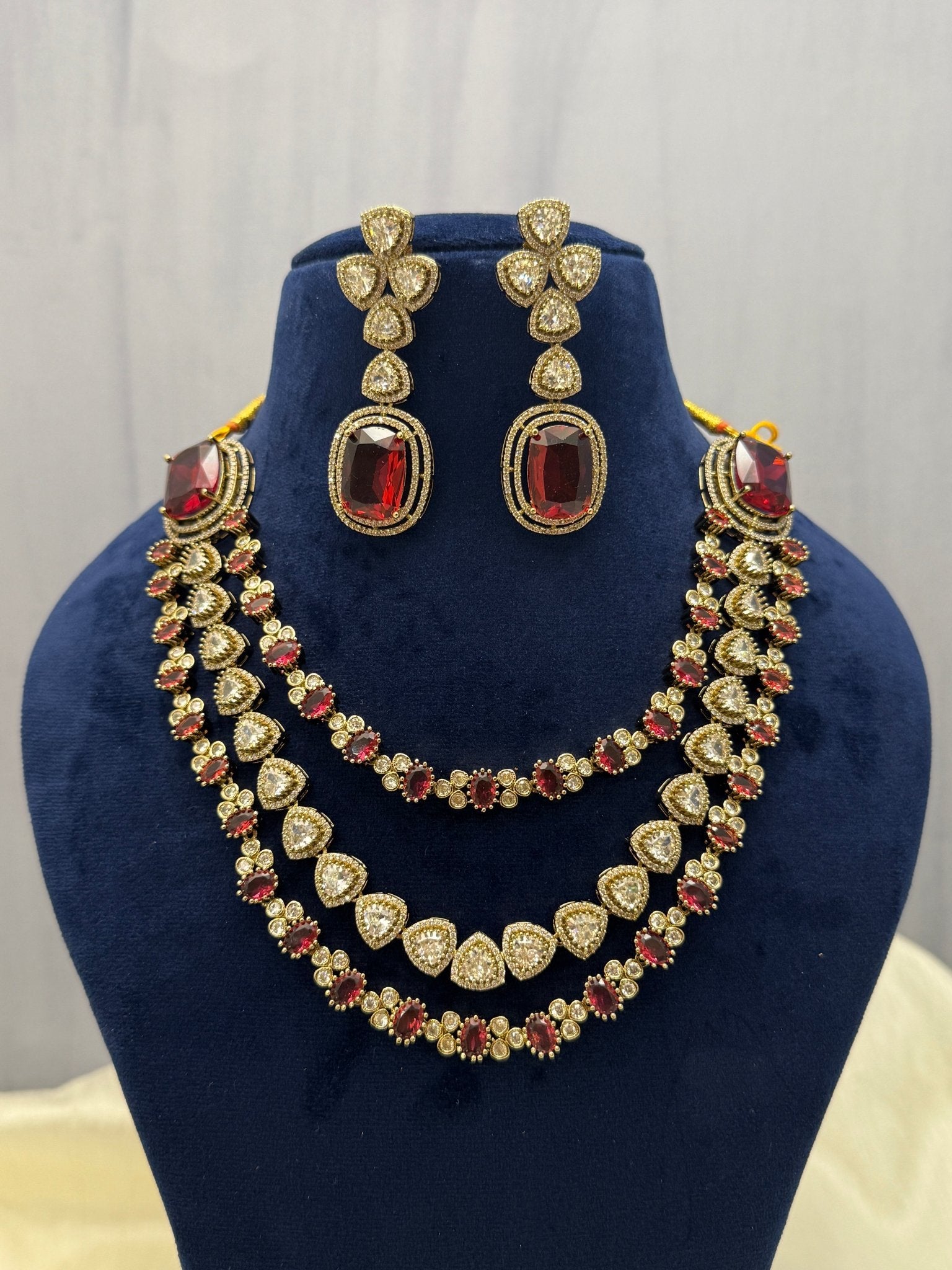 Victorian Kundan Stone Necklace Set 0755 - Mahilas