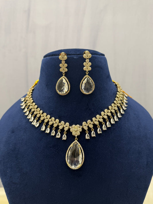 Victorian Kundan Stone Necklace Set 0765 - Mahilas