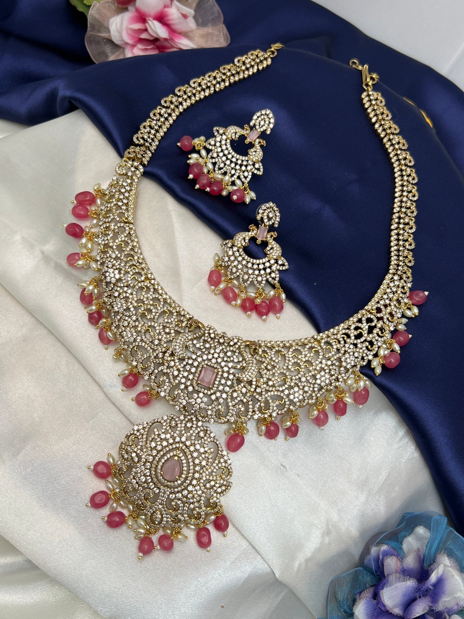 Victorian Necklace Set 120 - Mahilas