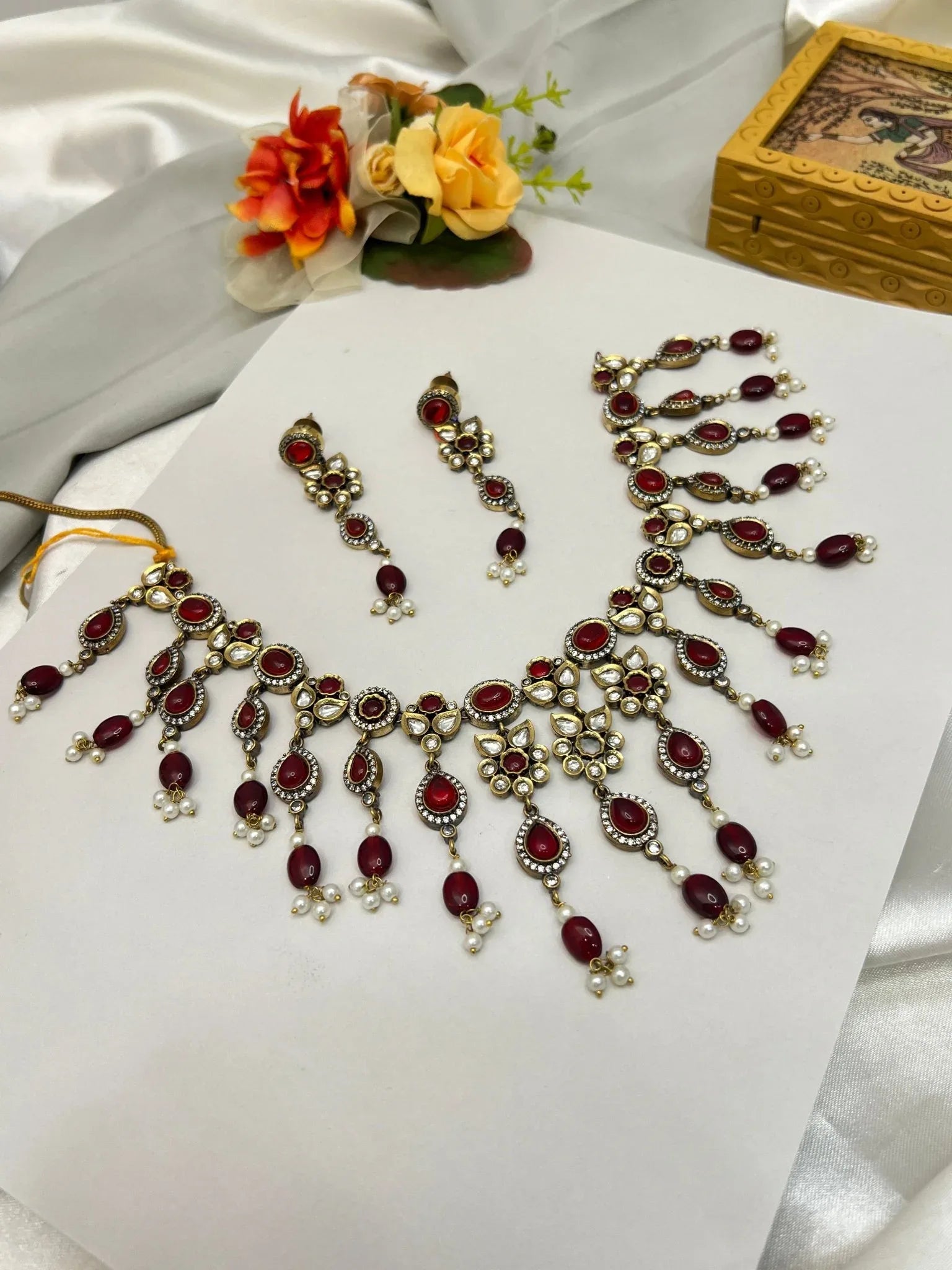 Victorian Necklace Set 144 - Mahilas
