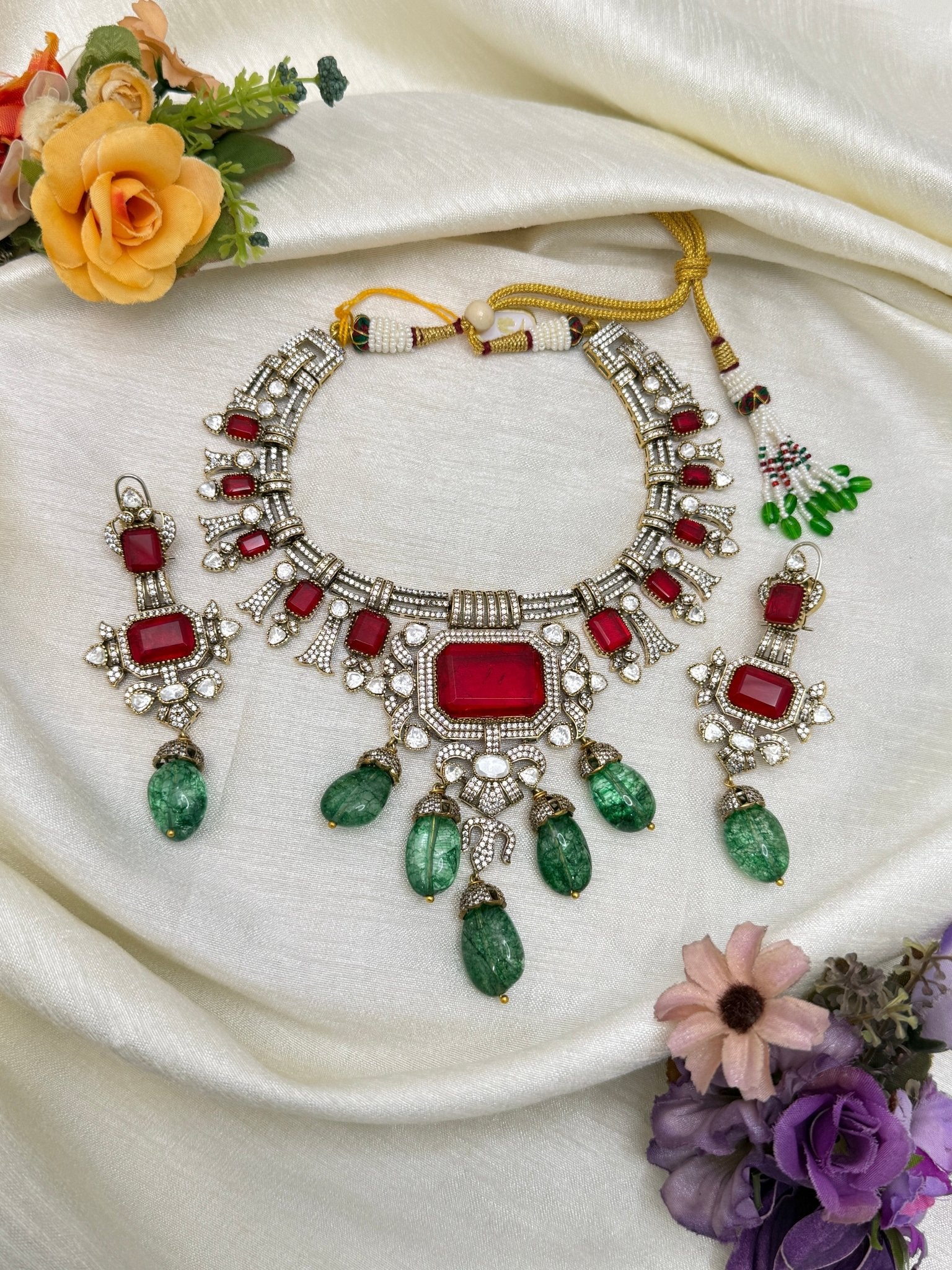 Victorian Necklace Set 210 - Mahilas