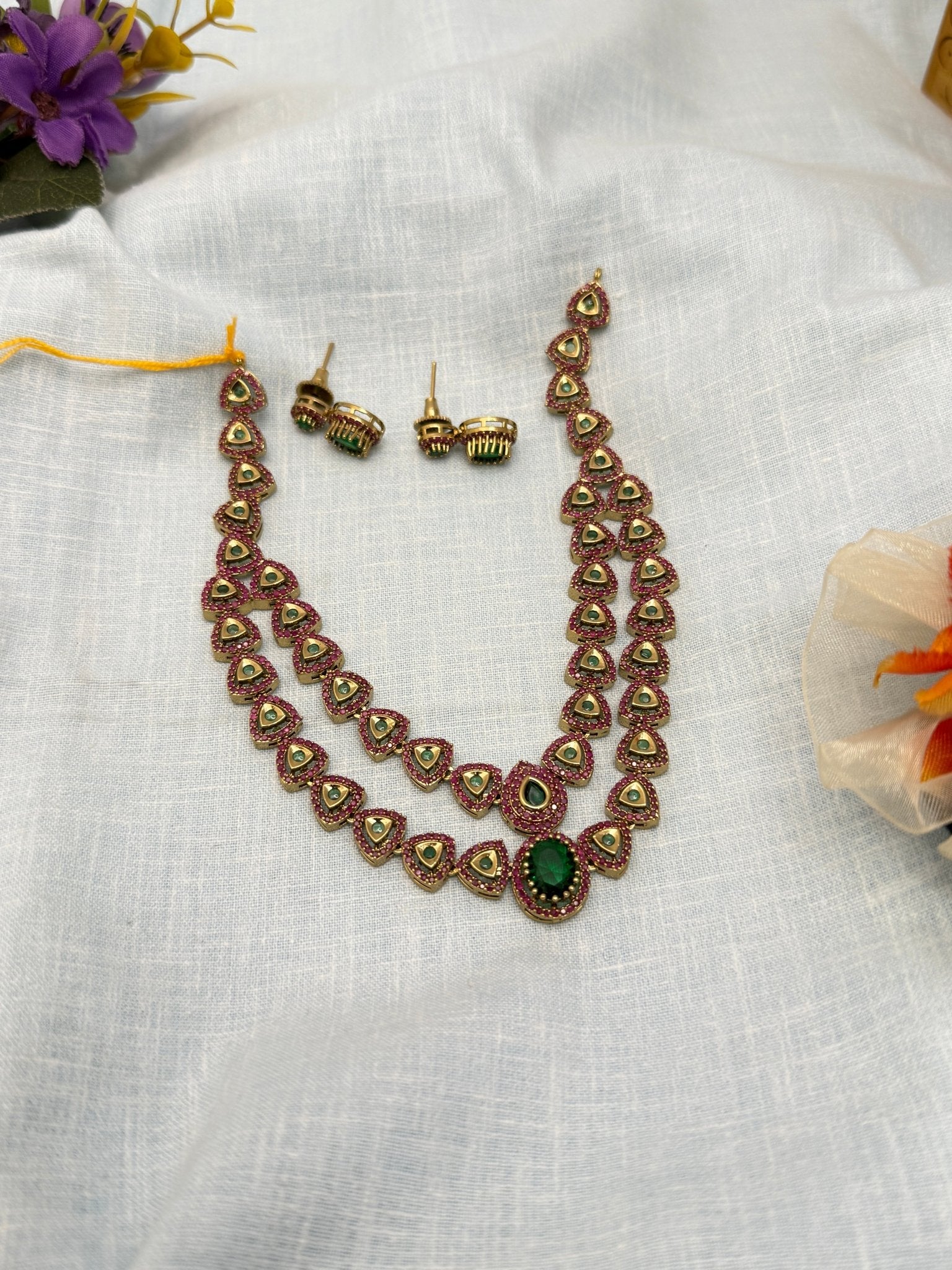 Victorian Necklace Set 224 - Mahilas