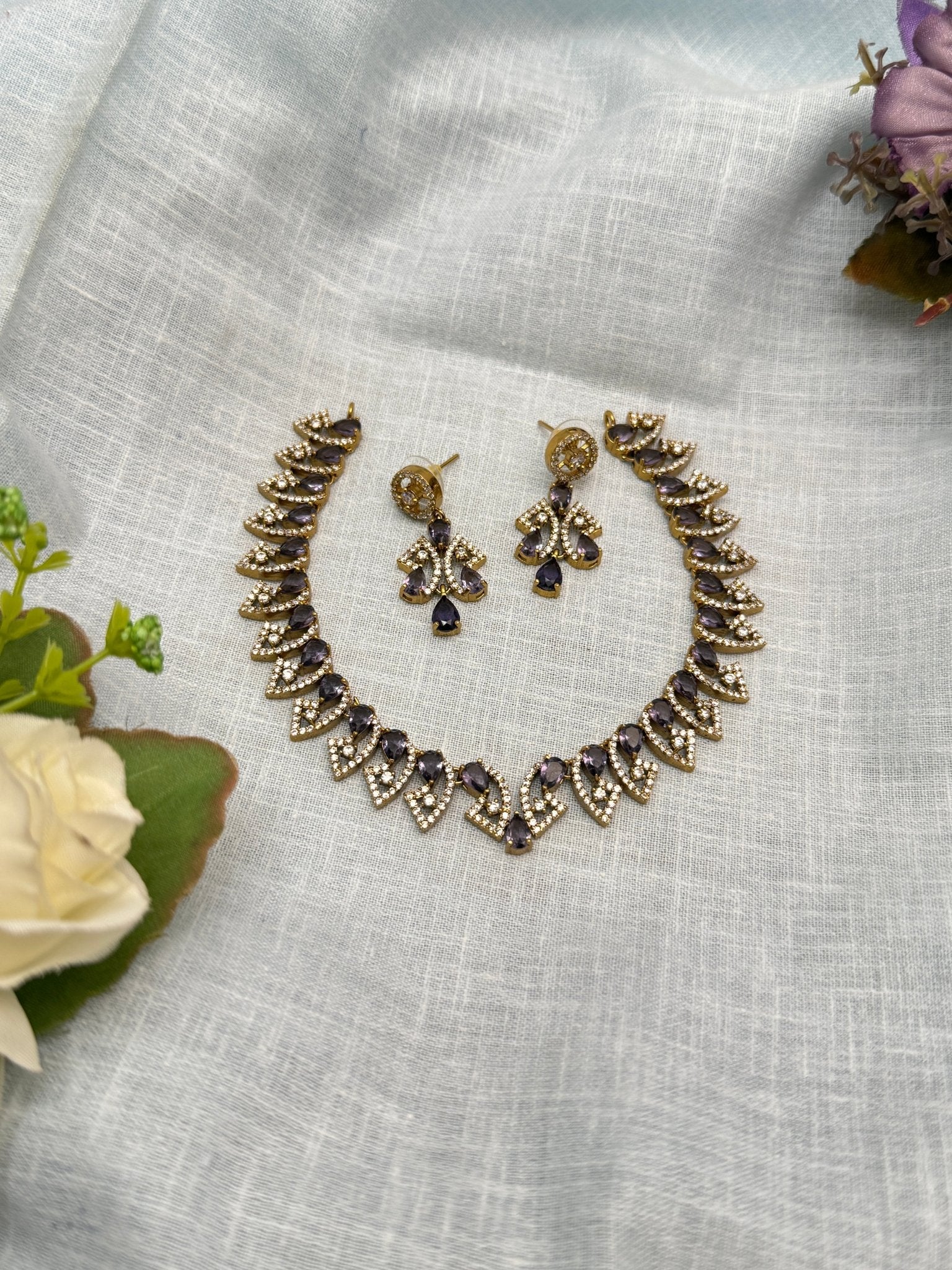 Victorian Necklace Set 244 - 6 Colors - Mahilas