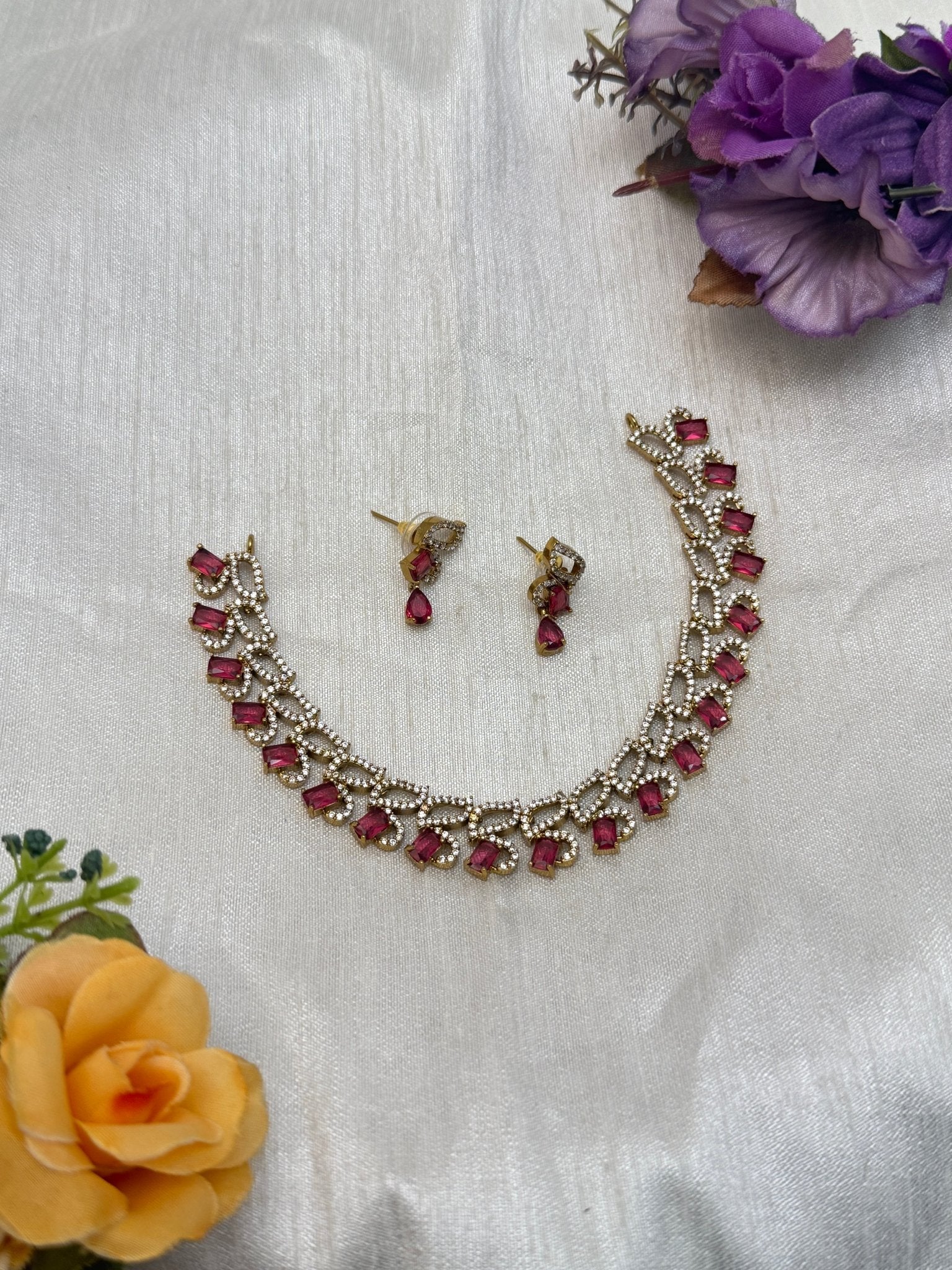 Victorian Necklace Set 251 - 5 Colors - Mahilas