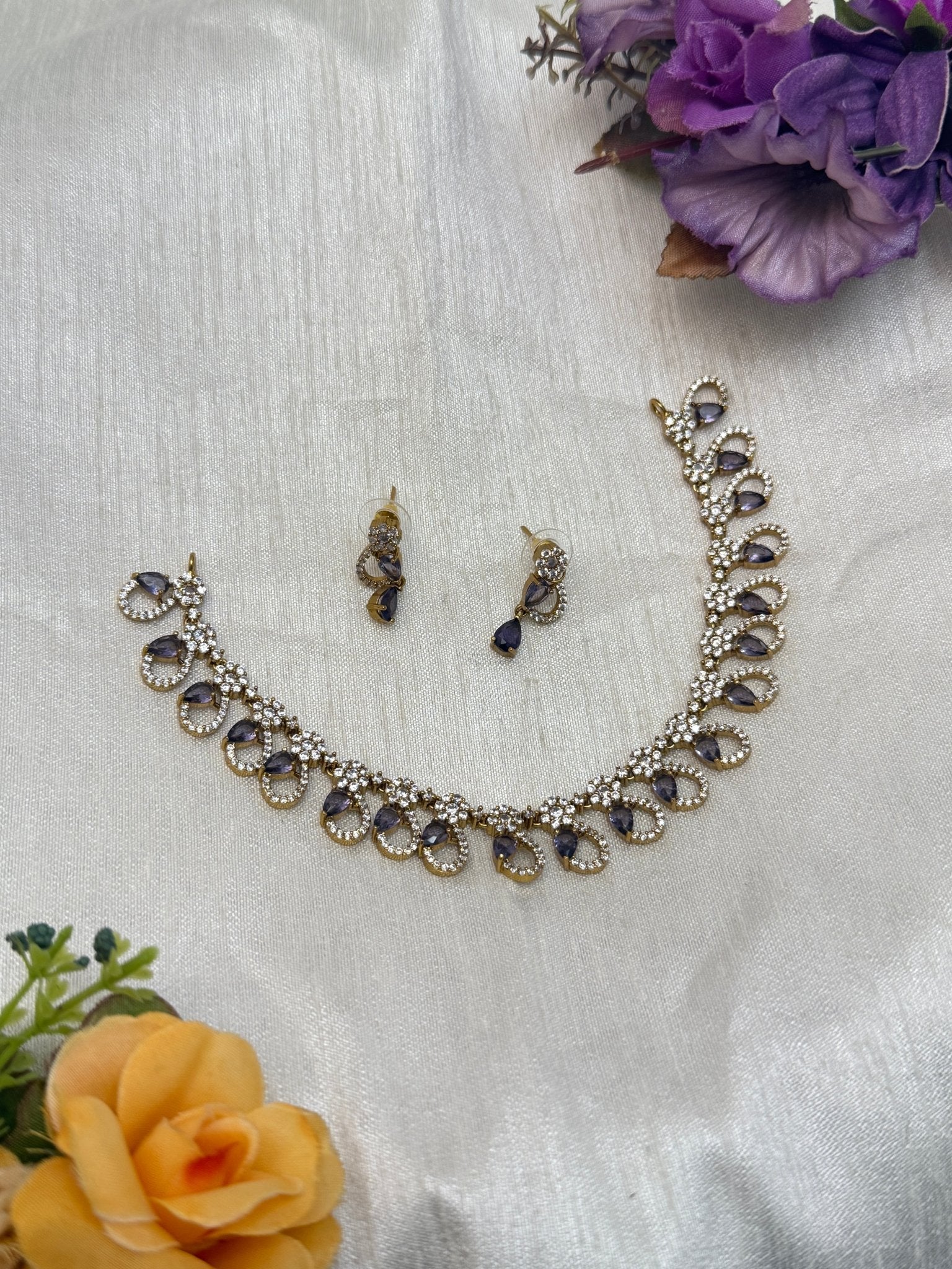 Victorian Necklace Set 253 - 5 Colors - Mahilas