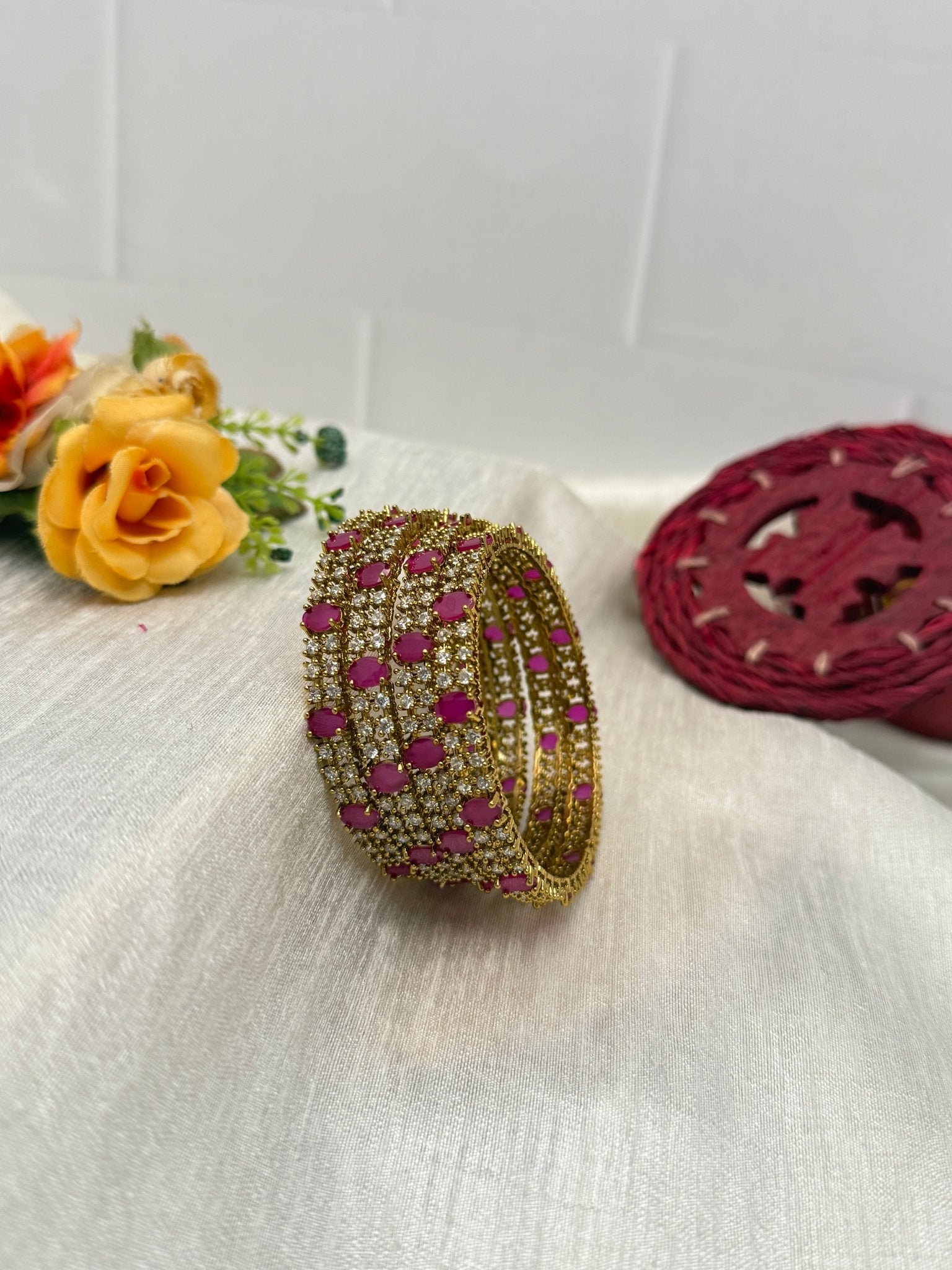 Victorian Stone Luxurious Bangles 6932 - 6 Colors - Mahilas