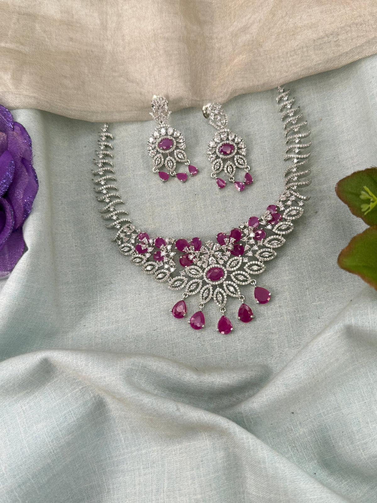 Victorian Stone Short Necklace Set | 010 - Mahilas