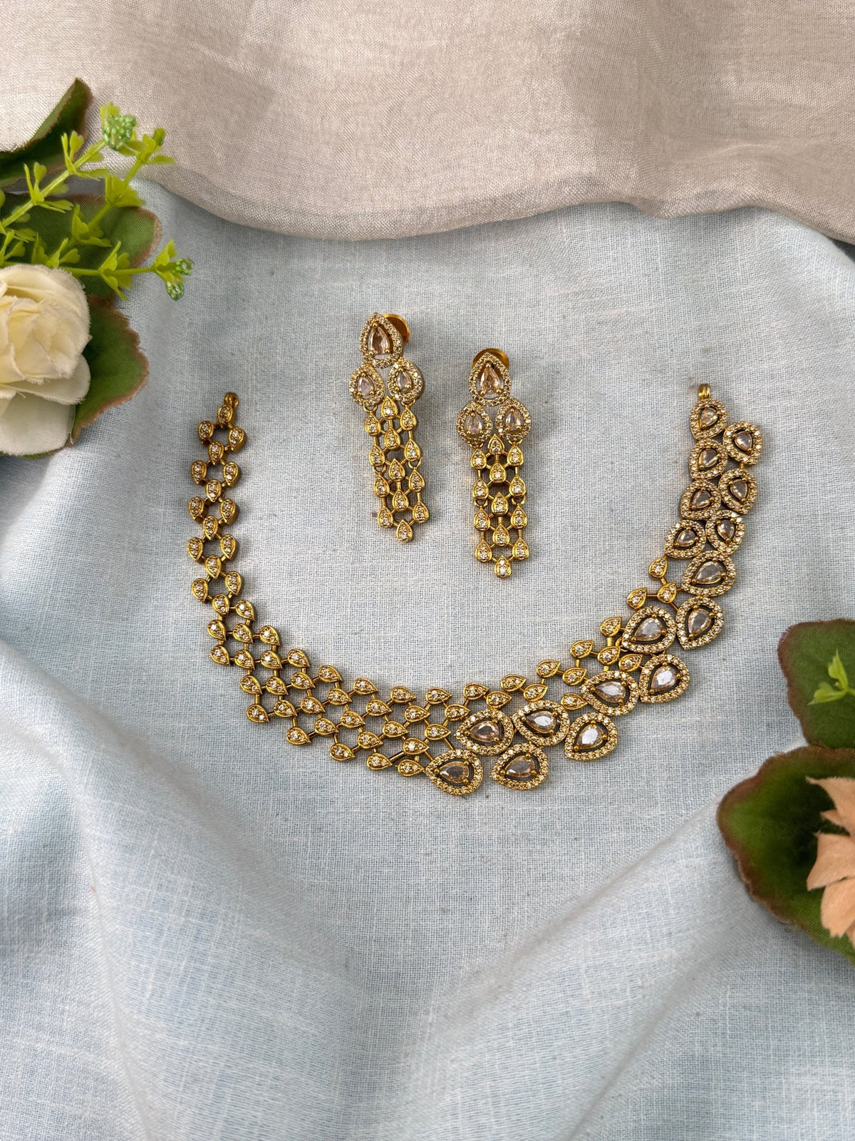 Victorian Stone Short Necklace Set | 020 - Mahilas