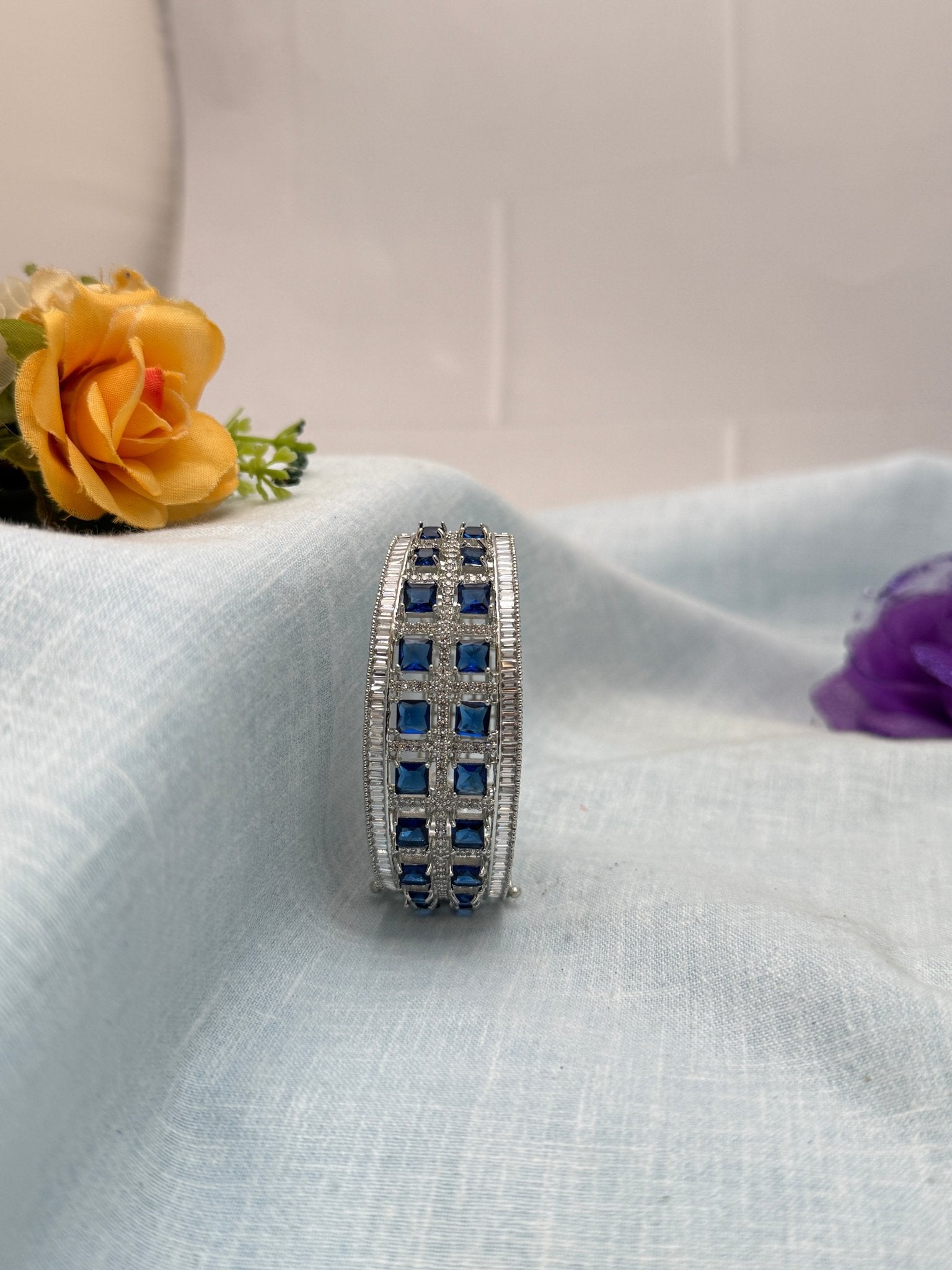 White Stone Bracelet 6896 - Mahilas