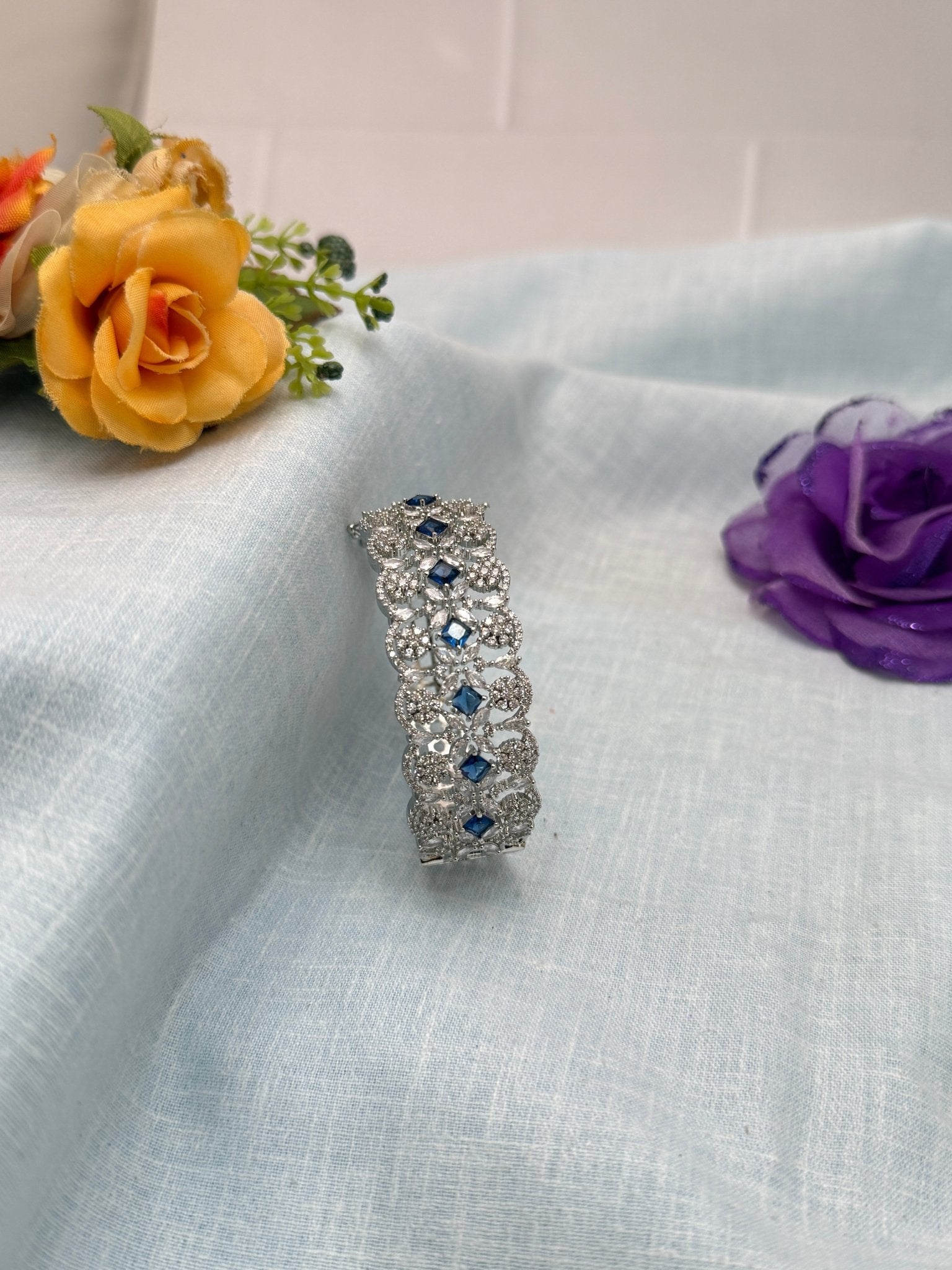 White Stone Bracelet 6906 - Mahilas