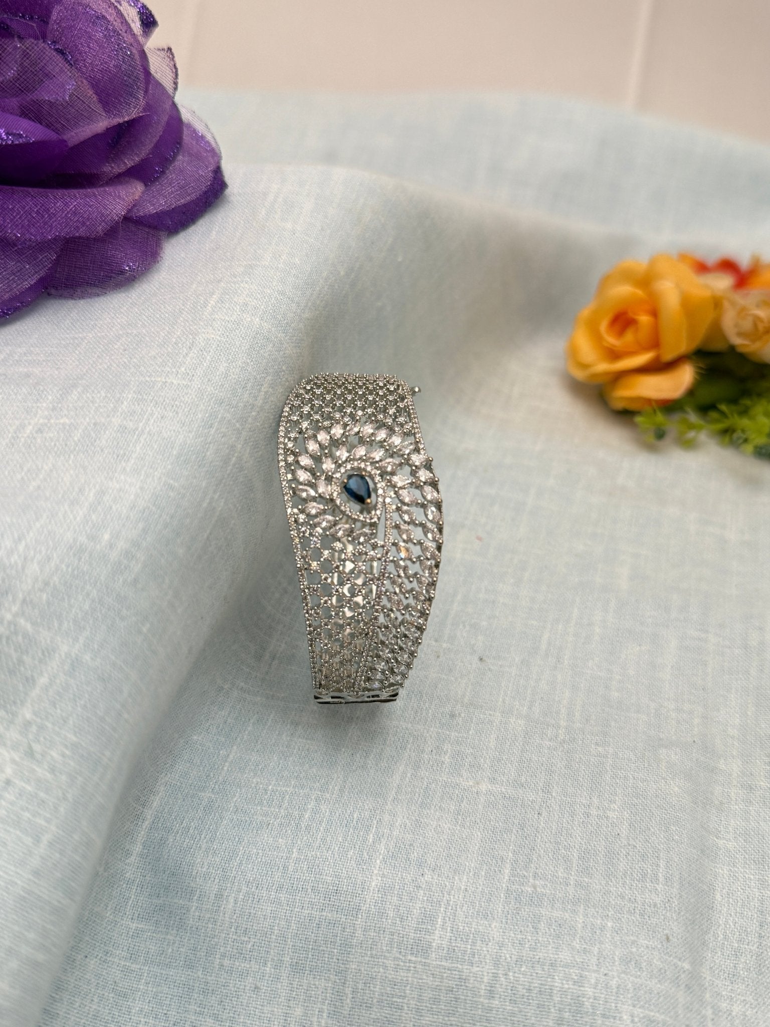 White Stone Bracelet 6912 - Mahilas