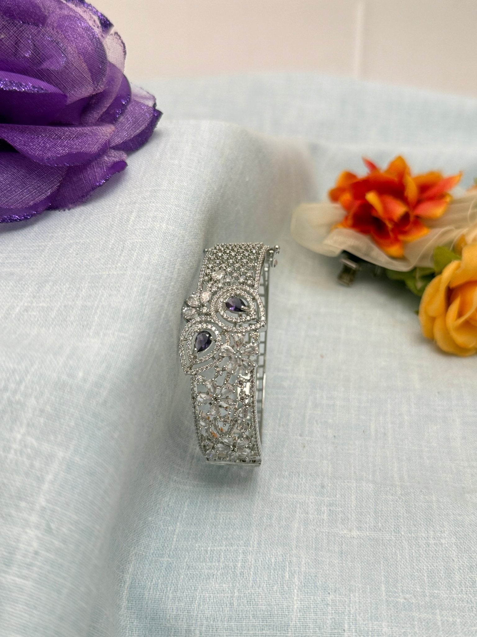 White Stone Bracelet 6918 - Mahilas