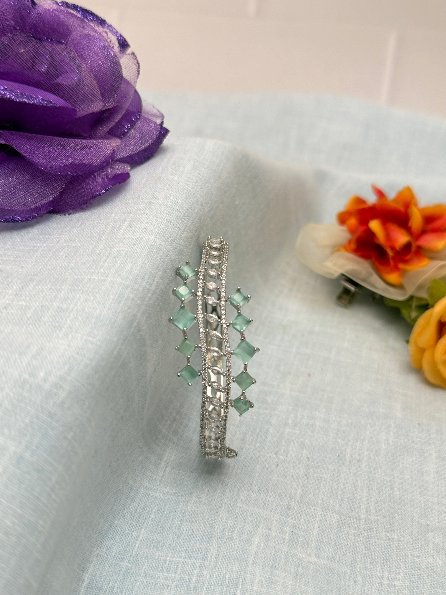 White Stone Bracelet 6923 - Mahilas