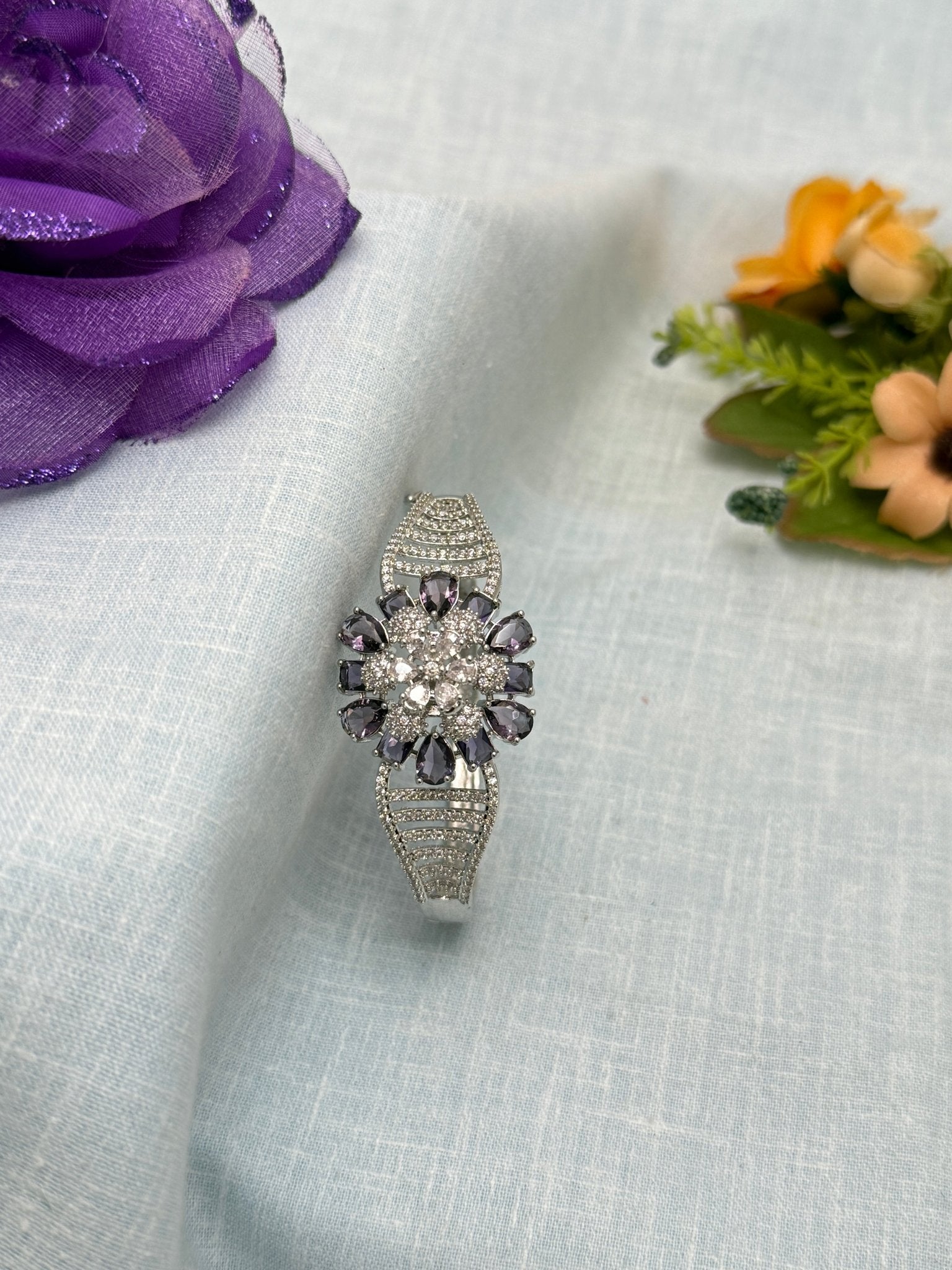 White Stone Bracelet 6927 - Mahilas