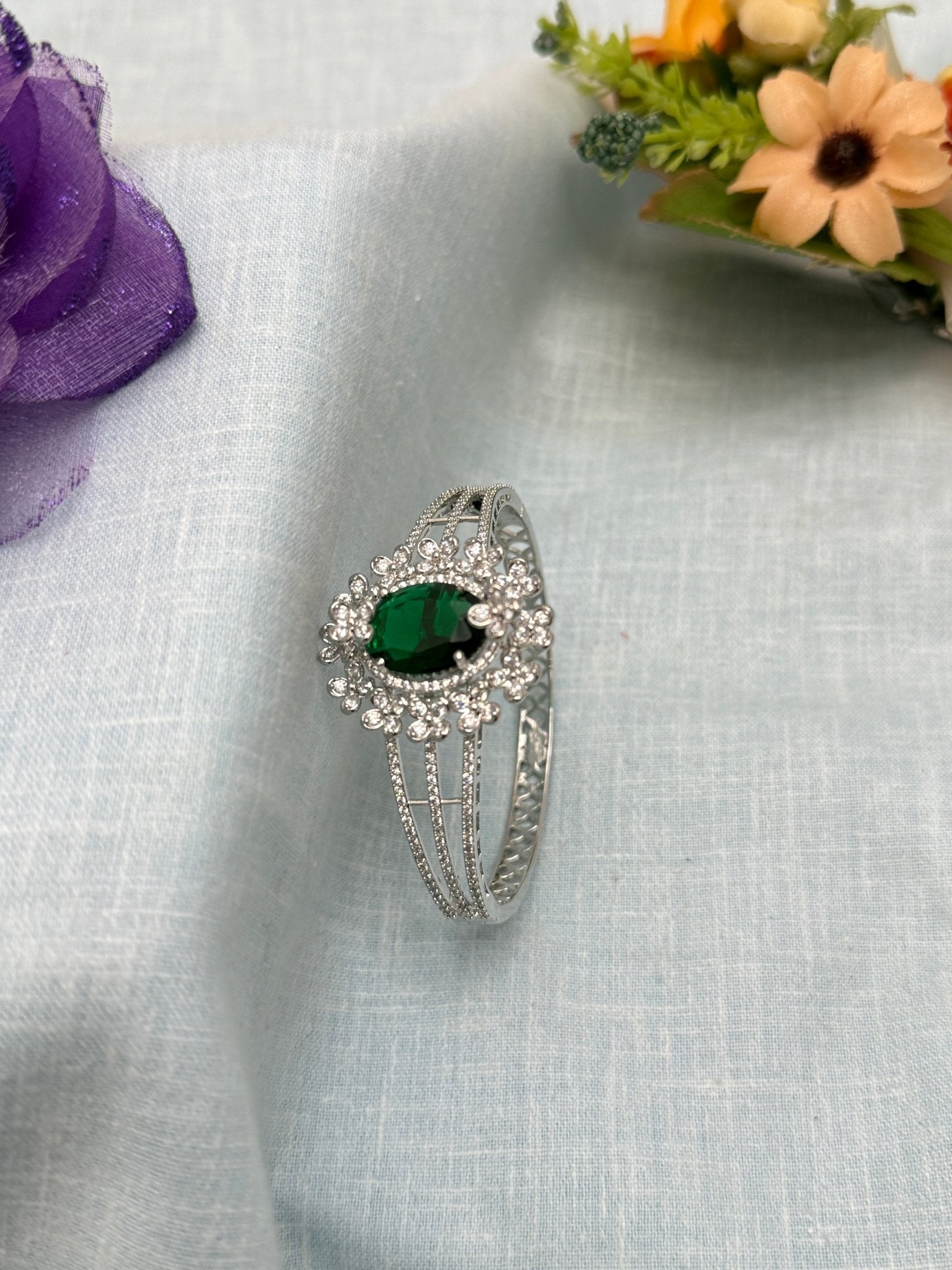 White Stone Bracelet 6937 - Mahilas