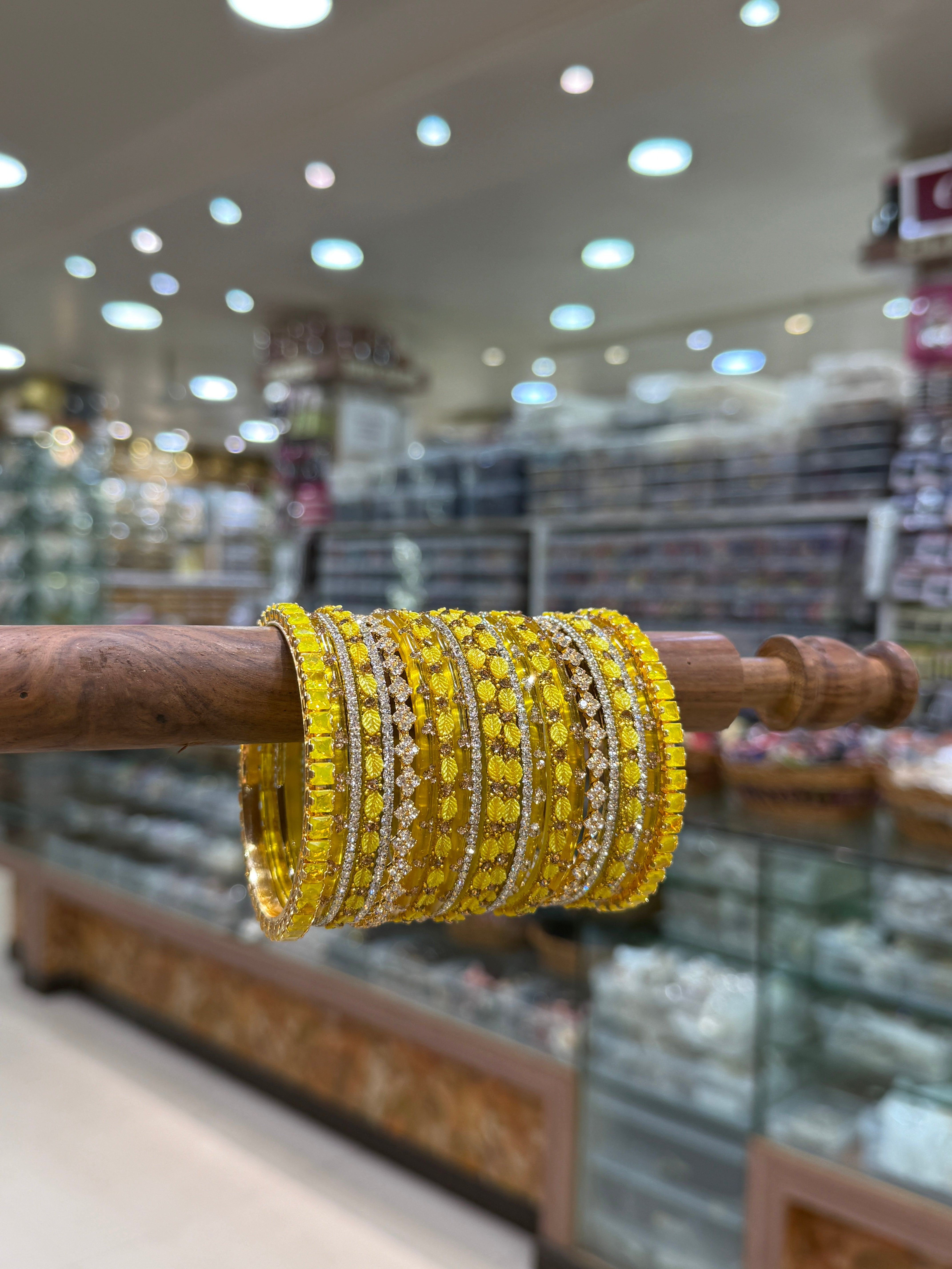 Luxurious Lemon Yellow Leaf Design Glass & Stone Bangle Set - 5321