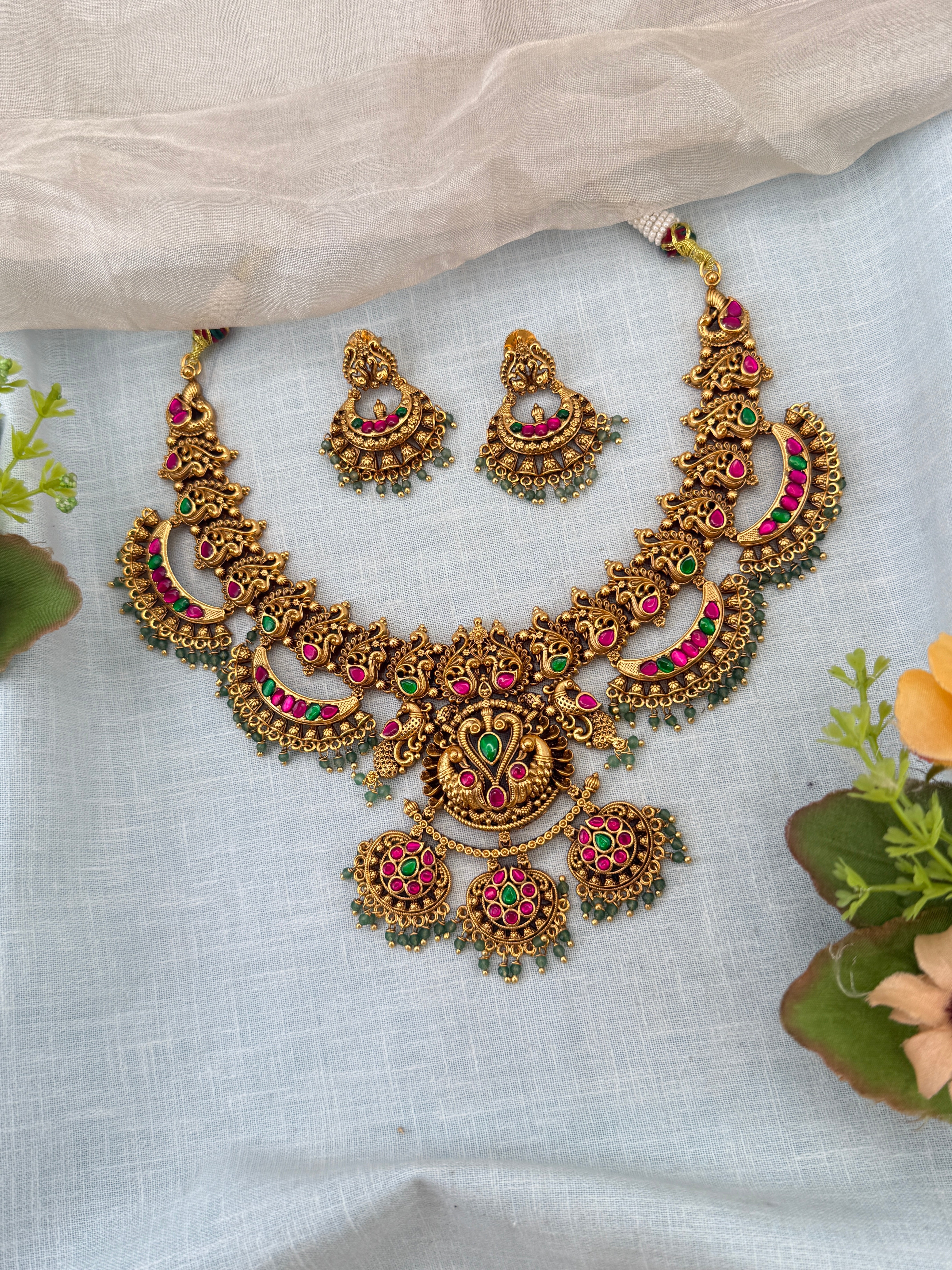 Antique Necklace Premium Short Set N0453