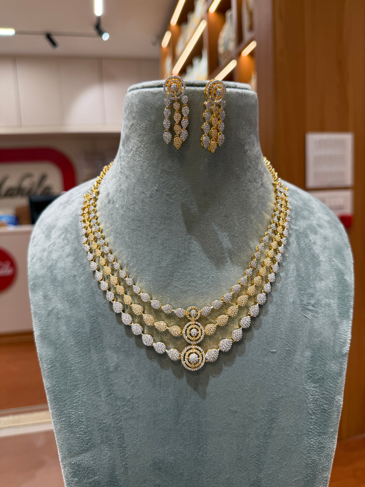 Zircon Stone Premium Layered Short Set | 0060