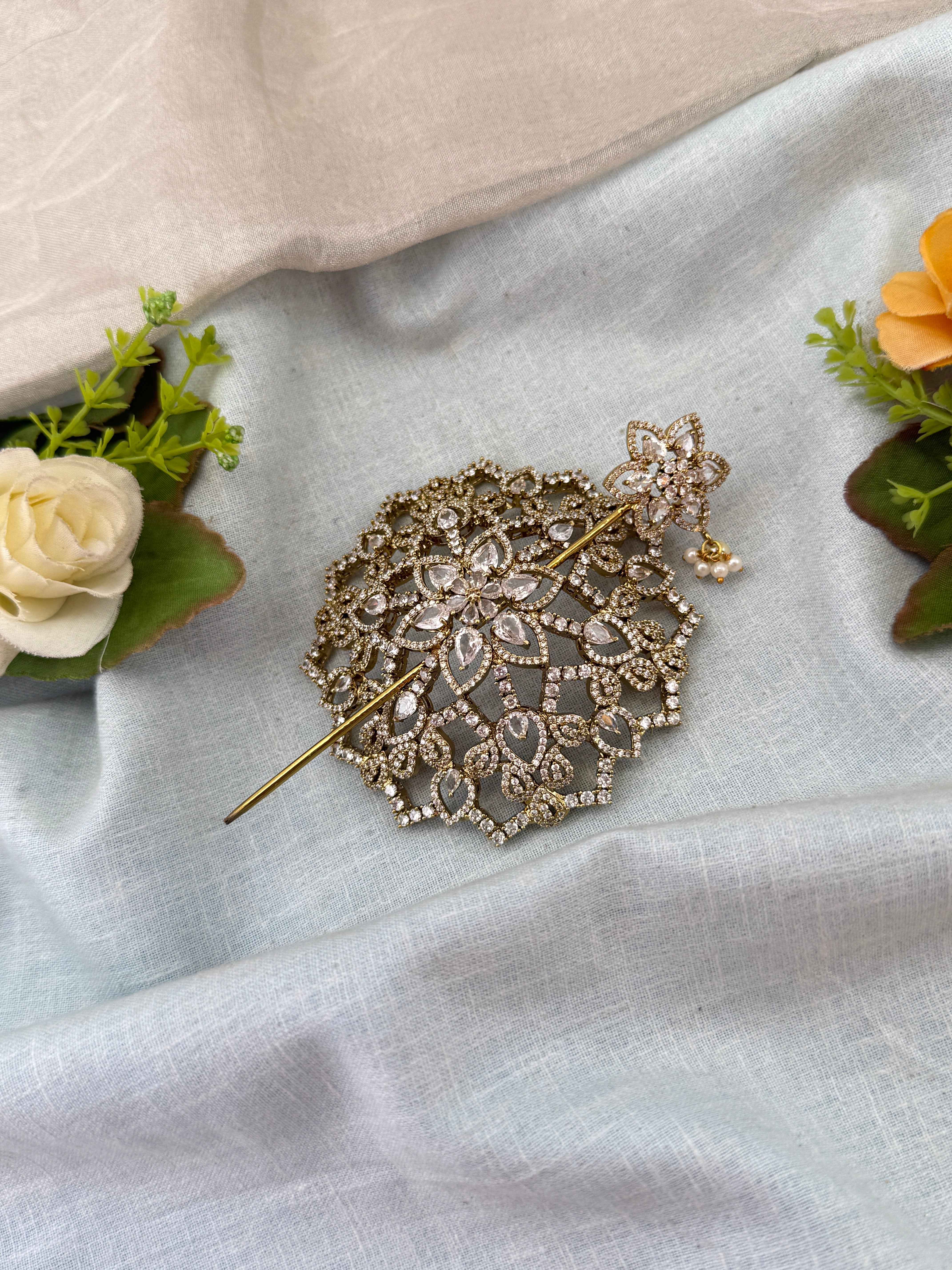 Luxurious Victorian Bun Cage Kuppa 0170