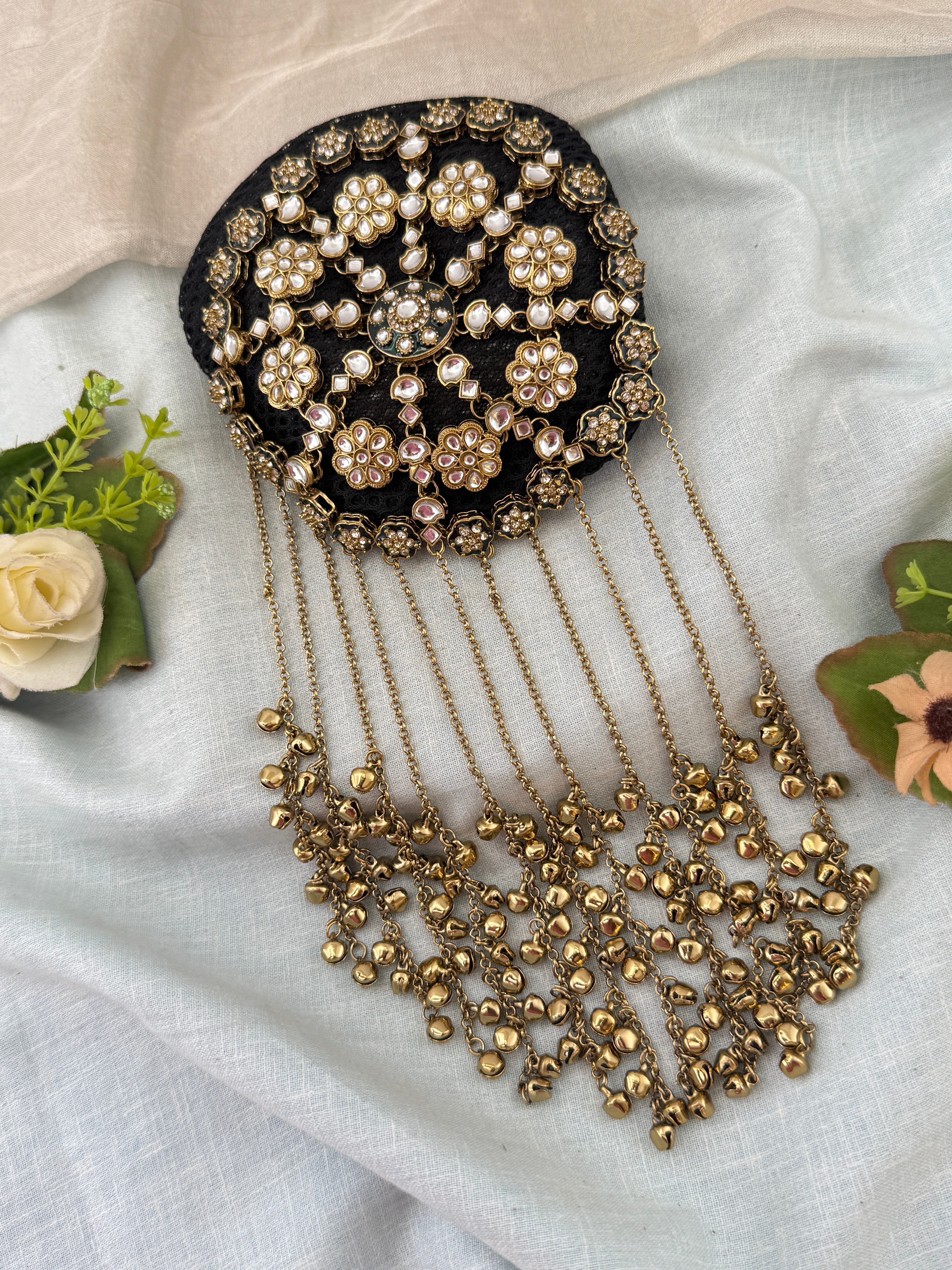 Luxurious Designer Kundan Bun 0180