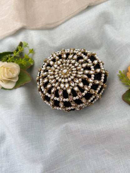 Luxurious Designer Kundan Bun 0184